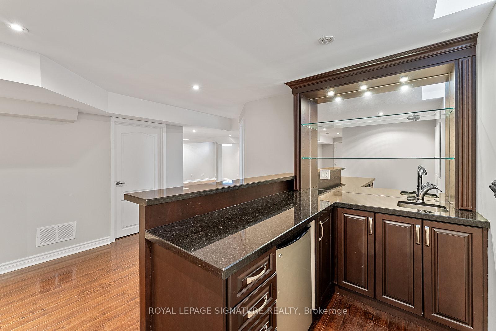 Photo 49 of 115 Allison Ann Way, Vaughan, Patterson — HOMEH
