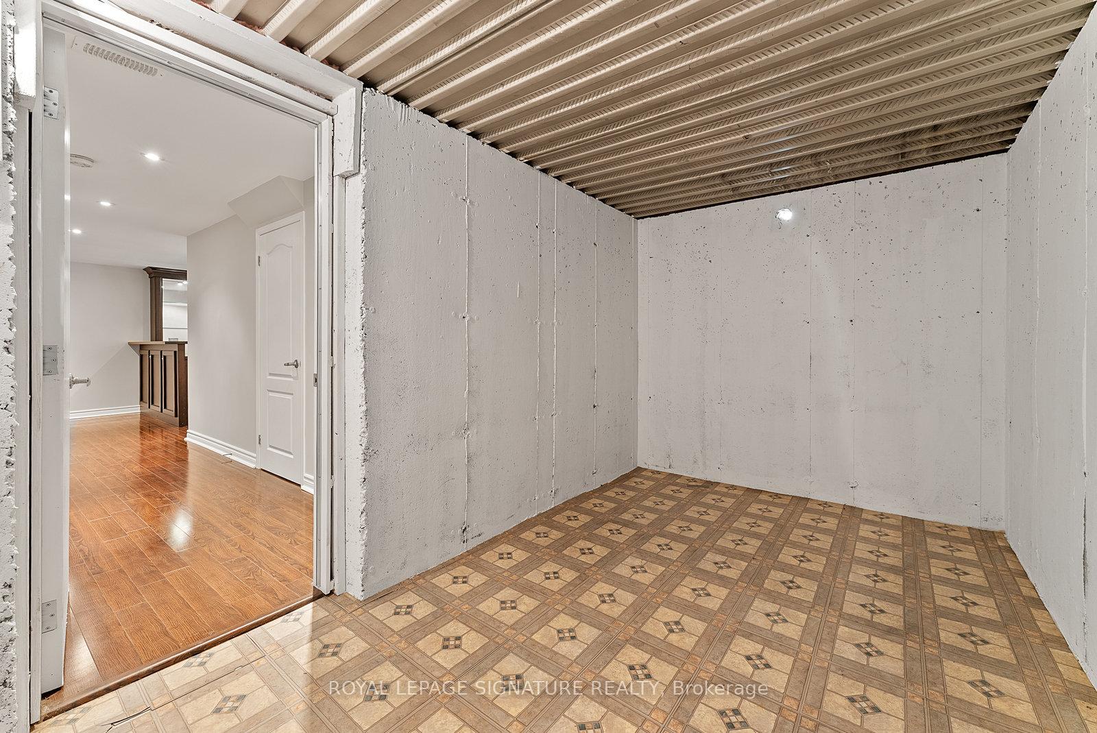 Photo 45 of 115 Allison Ann Way, Vaughan, Patterson — HOMEH