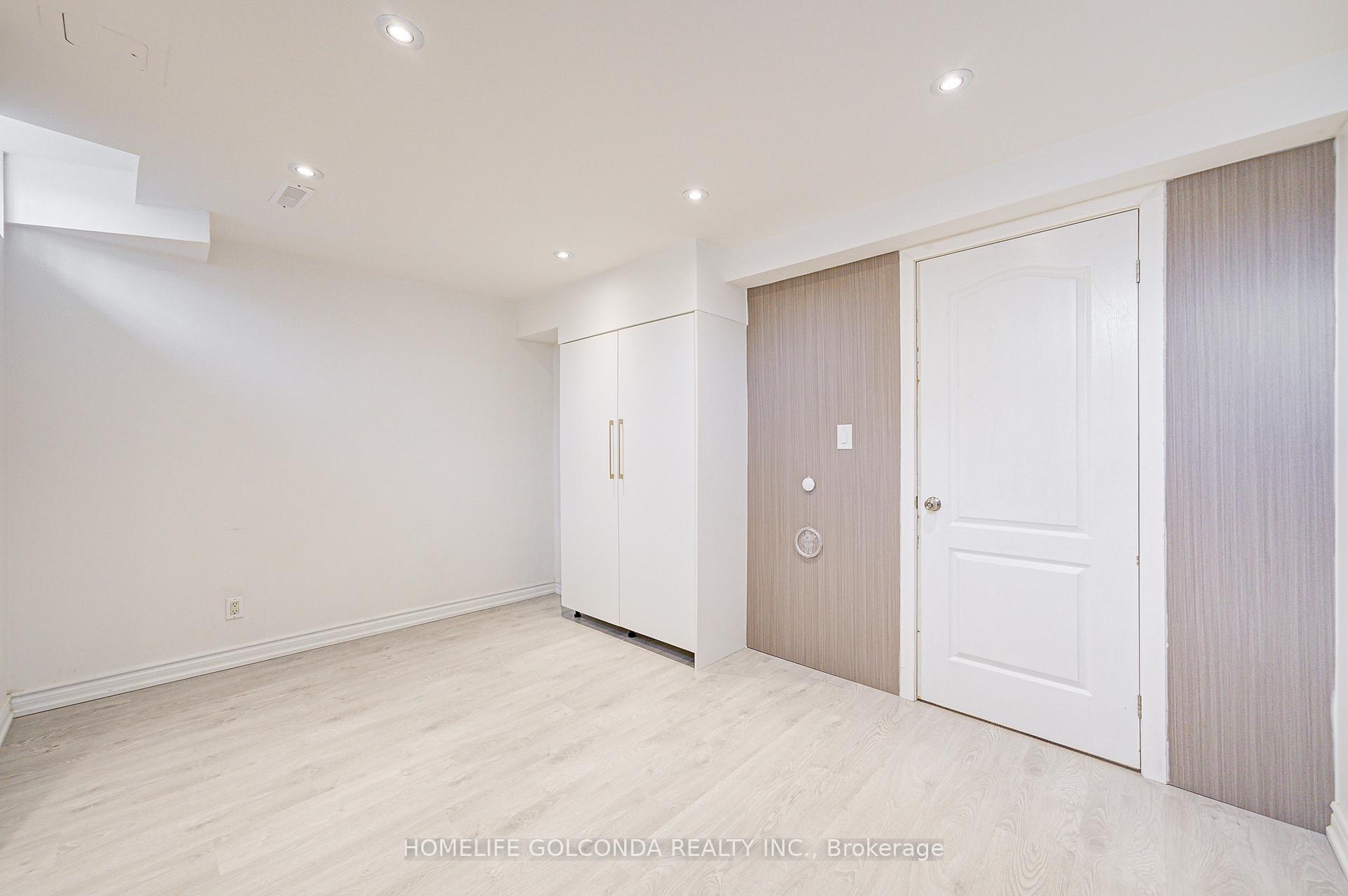 Photo 20 of 2 Eastpine Drive, Markham, Milliken Mills West — HOMEH