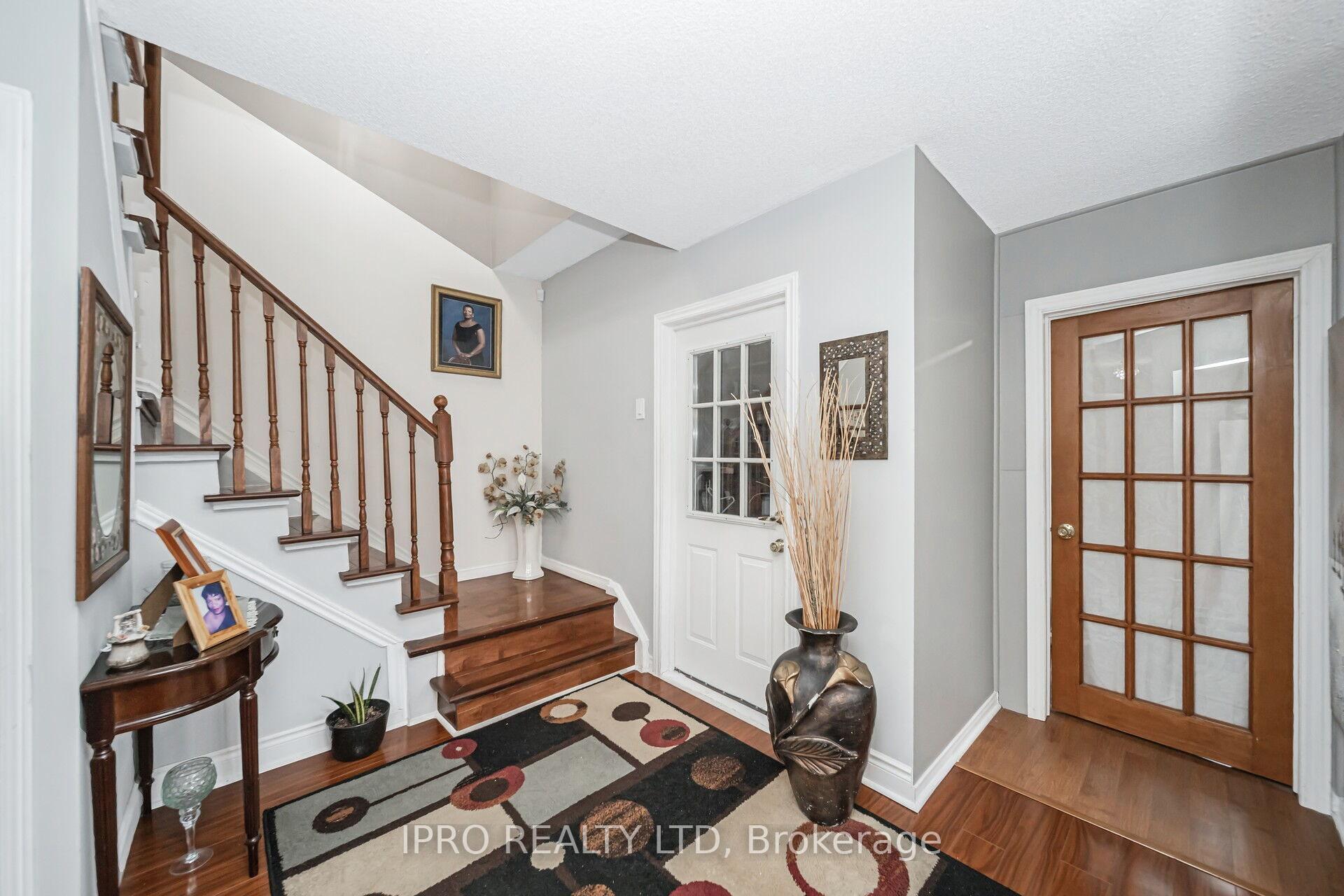 Photo 11 of 101 Timber Mill Avenue, Whitby, Williamsburg — HOMEH