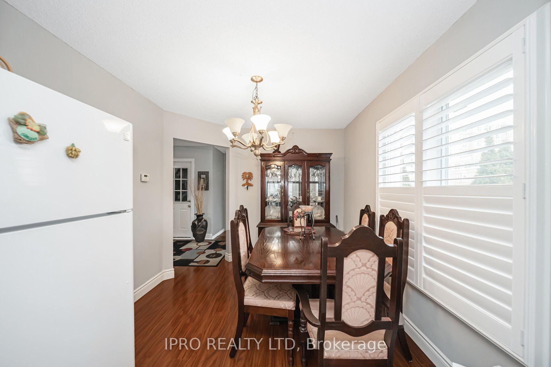 Photo 16 of 101 Timber Mill Avenue, Whitby, Williamsburg — HOMEH
