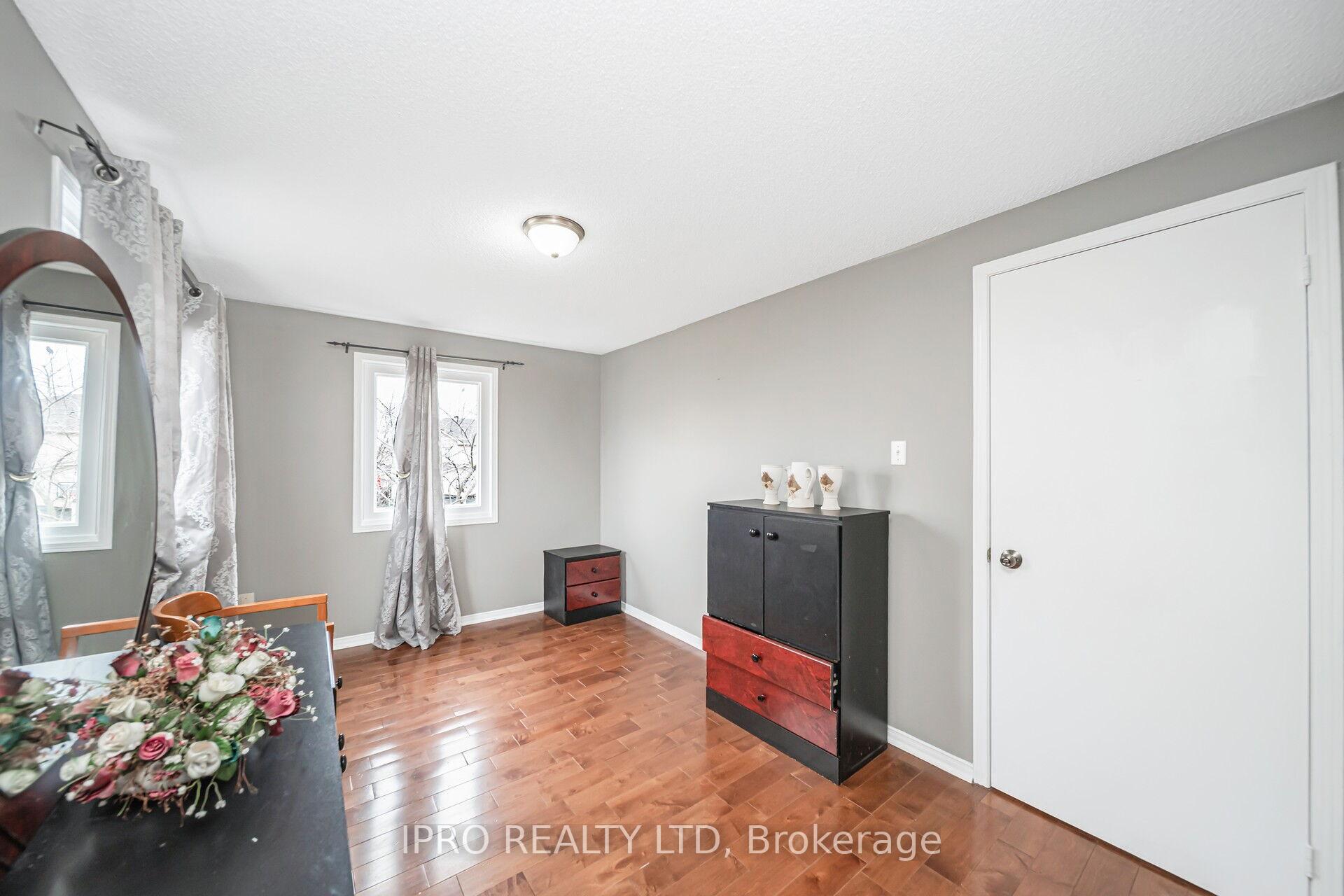 Photo 25 of 101 Timber Mill Avenue, Whitby, Williamsburg — HOMEH