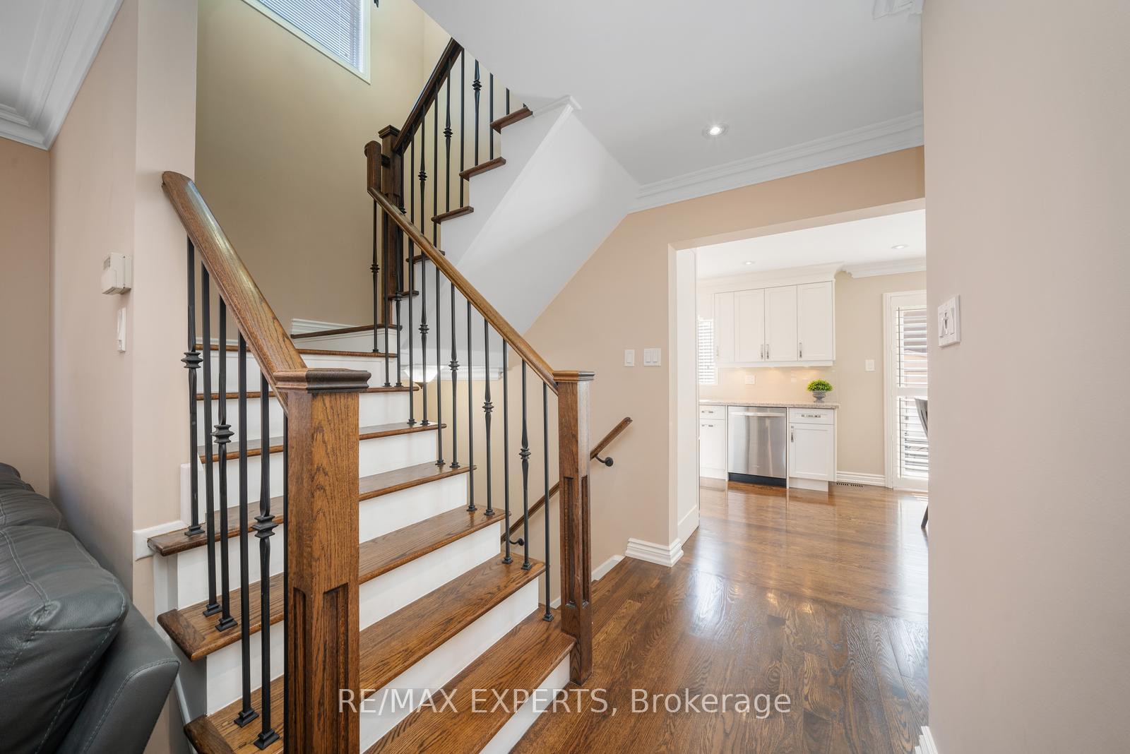 Photo 14 of 182 Alba Avenue, Vaughan, Vellore Village — HOMEH
