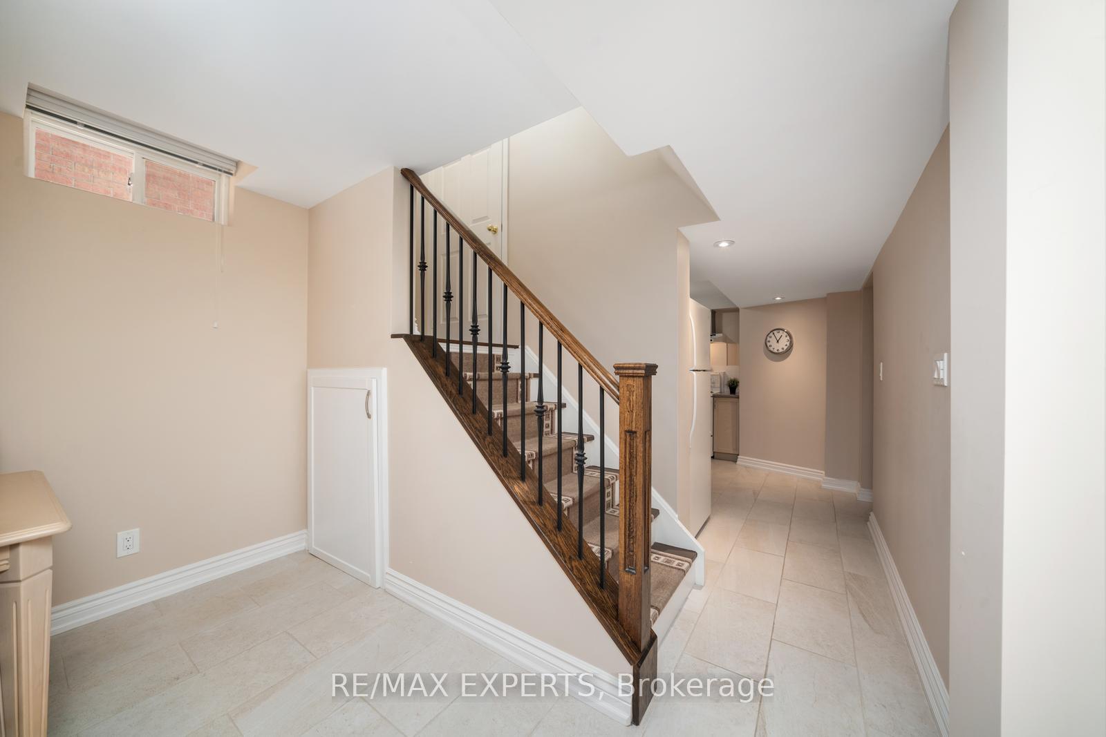 Photo 18 of 182 Alba Avenue, Vaughan, Vellore Village — HOMEH