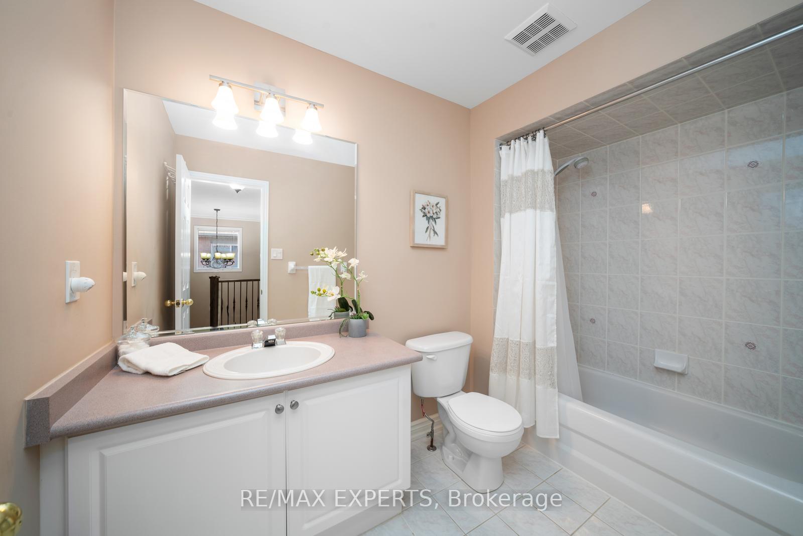 Photo 8 of 182 Alba Avenue, Vaughan, Vellore Village — HOMEH