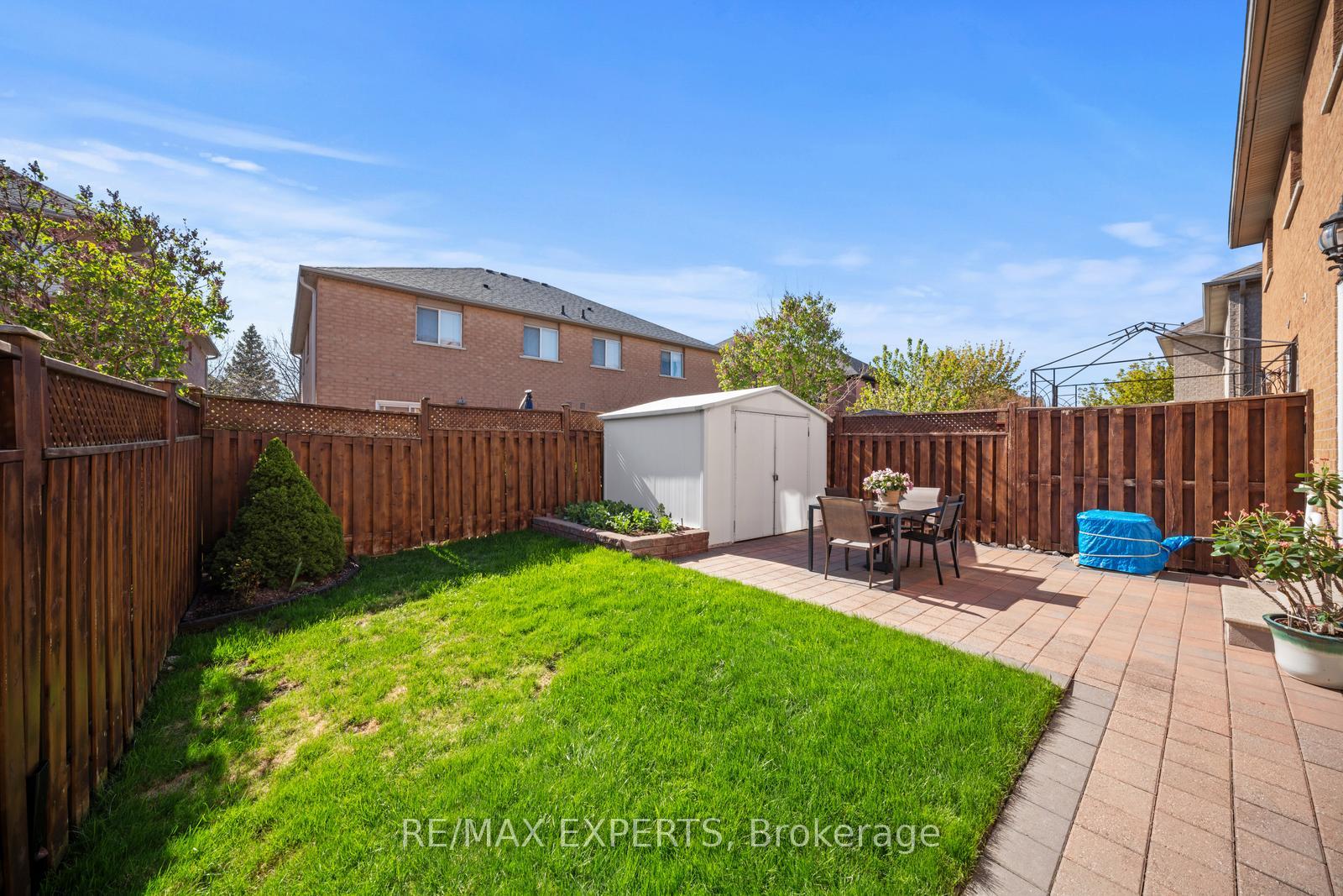 Photo 11 of 182 Alba Avenue, Vaughan, Vellore Village — HOMEH