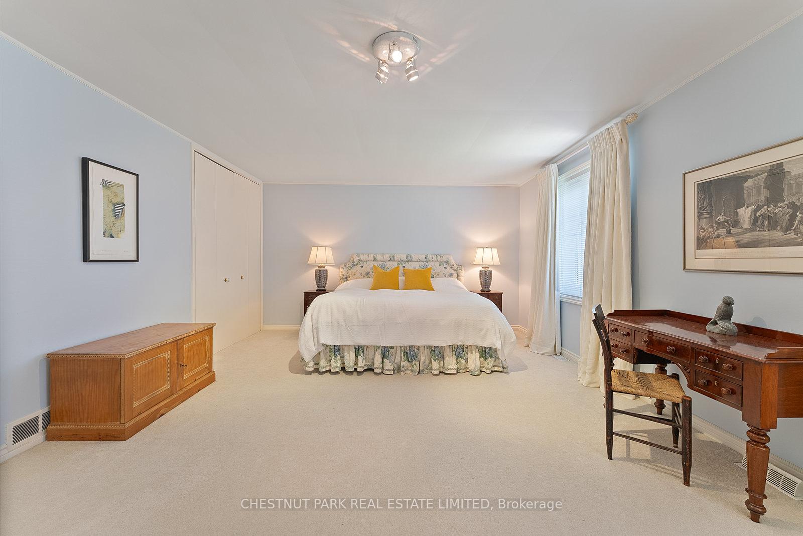 Photo 11 of 257 Yonge Boulevard, Toronto, Bedford Park-Nortown — HOMEH