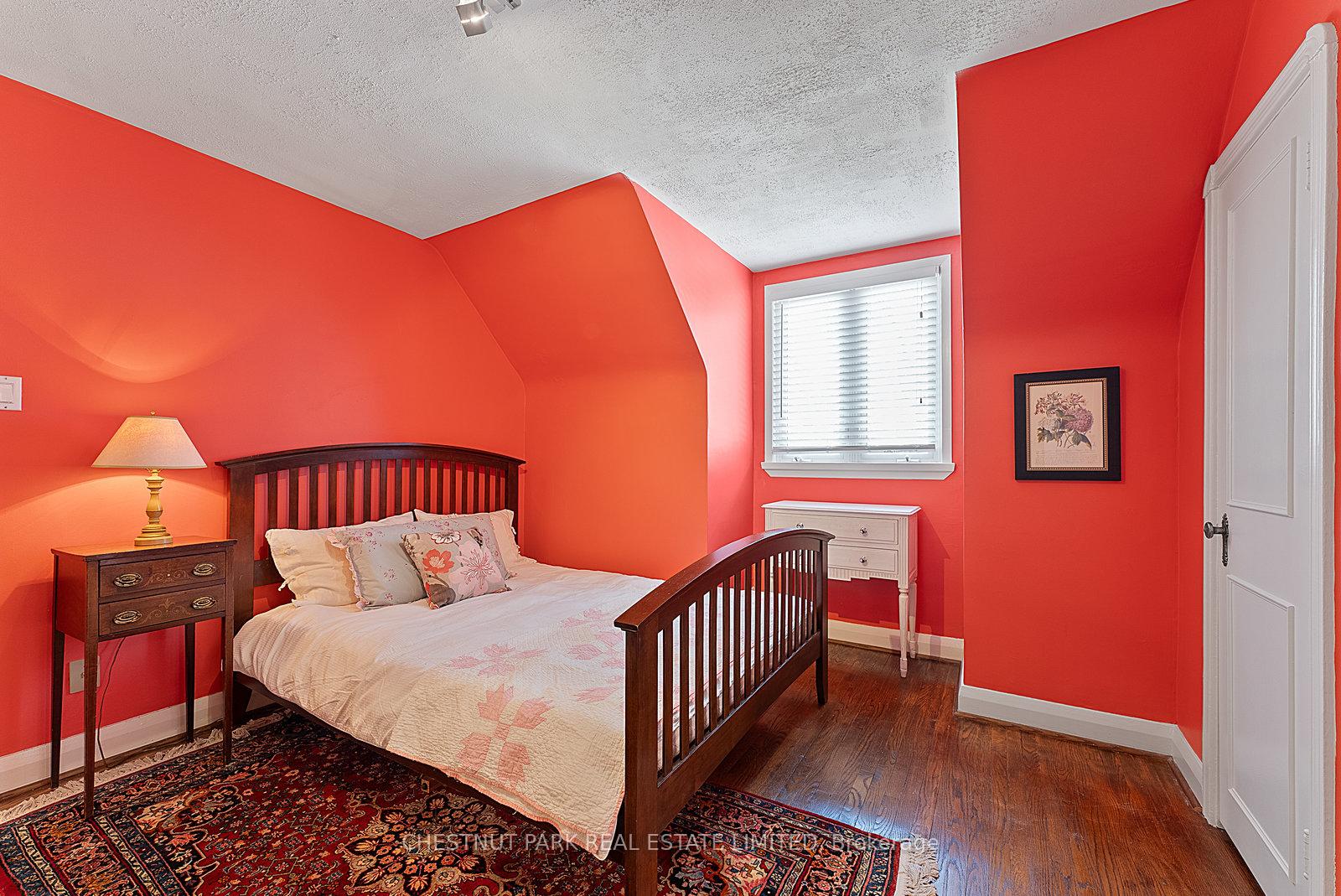 Photo 14 of 257 Yonge Boulevard, Toronto, Bedford Park-Nortown — HOMEH