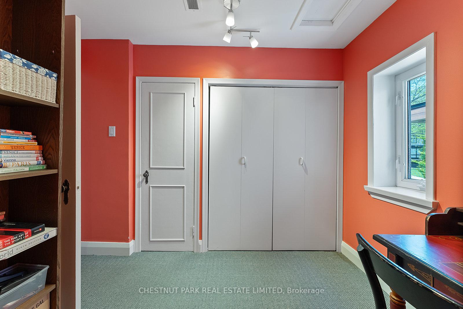 Photo 15 of 257 Yonge Boulevard, Toronto, Bedford Park-Nortown — HOMEH