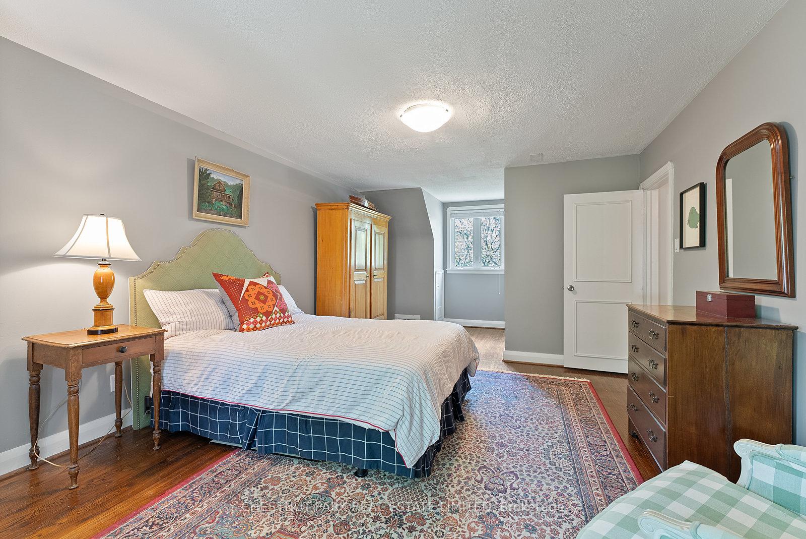 Photo 19 of 257 Yonge Boulevard, Toronto, Bedford Park-Nortown — HOMEH