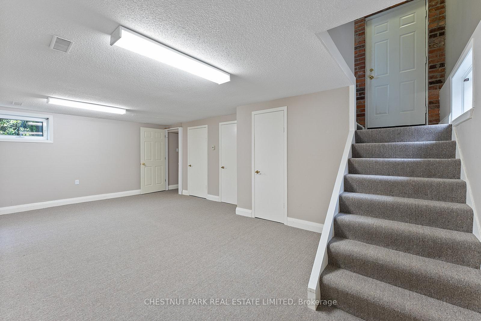 Photo 35 of 257 Yonge Boulevard, Toronto, Bedford Park-Nortown — HOMEH