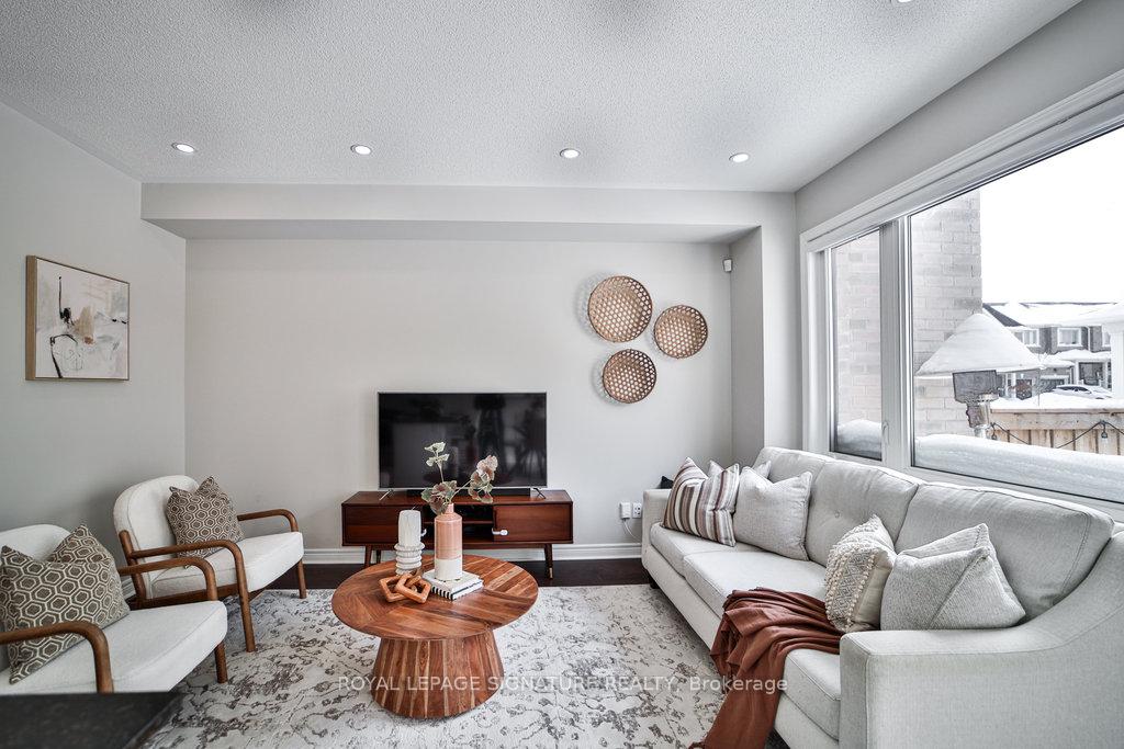 Photo 36 of 2504 Hibiscus Drive, Pickering, Rural Pickering — HOMEH