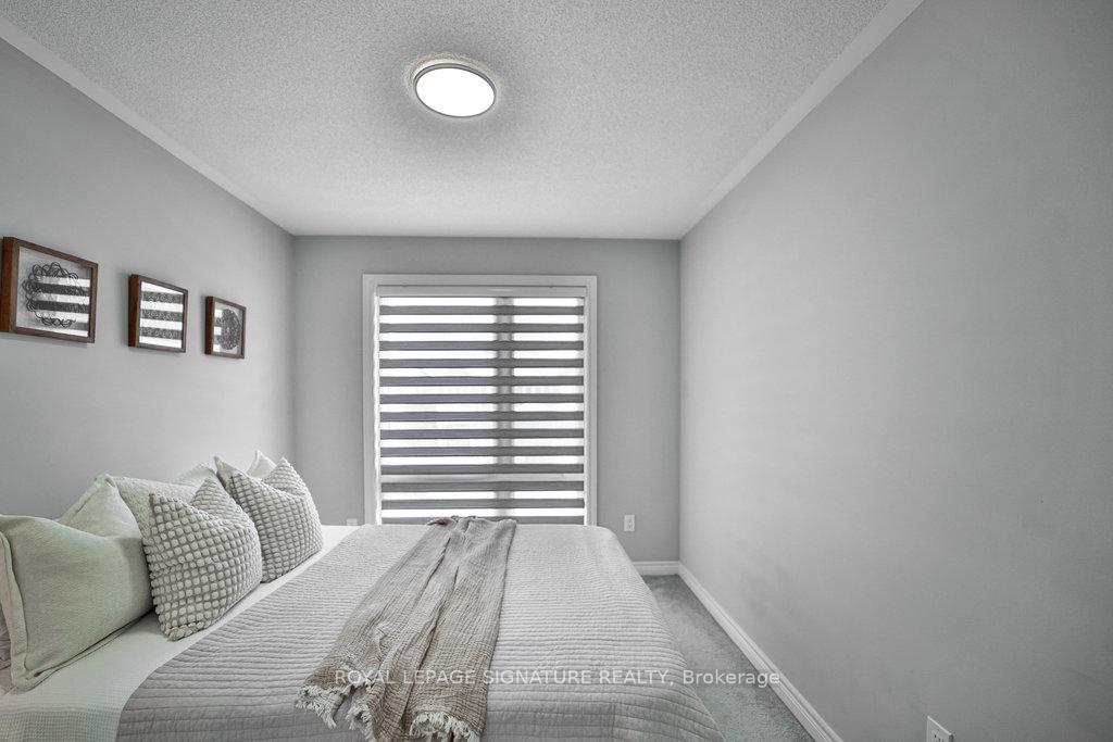 Photo 12 of 2504 Hibiscus Drive, Pickering, Rural Pickering — HOMEH