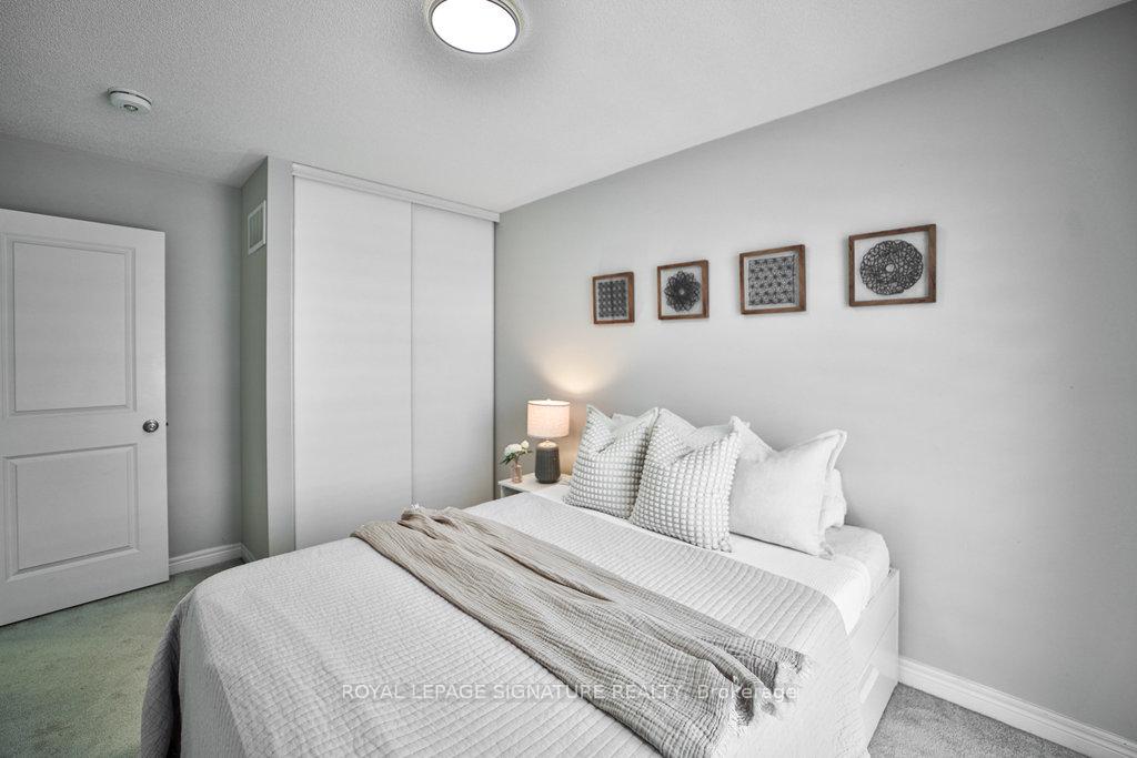 Photo 10 of 2504 Hibiscus Drive, Pickering, Rural Pickering — HOMEH