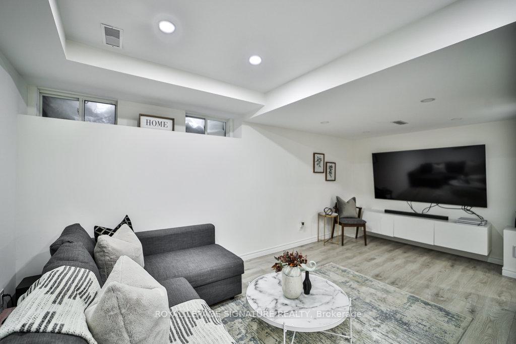 Photo 19 of 2504 Hibiscus Drive, Pickering, Rural Pickering — HOMEH