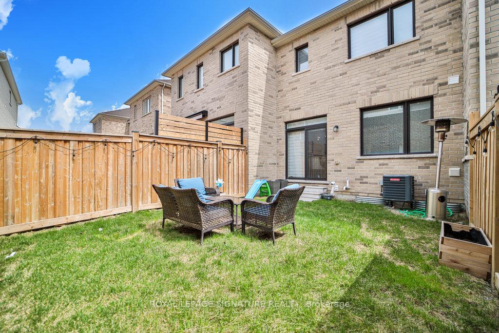 Photo 29 of 2504 Hibiscus Drive, Pickering, Rural Pickering — HOMEH