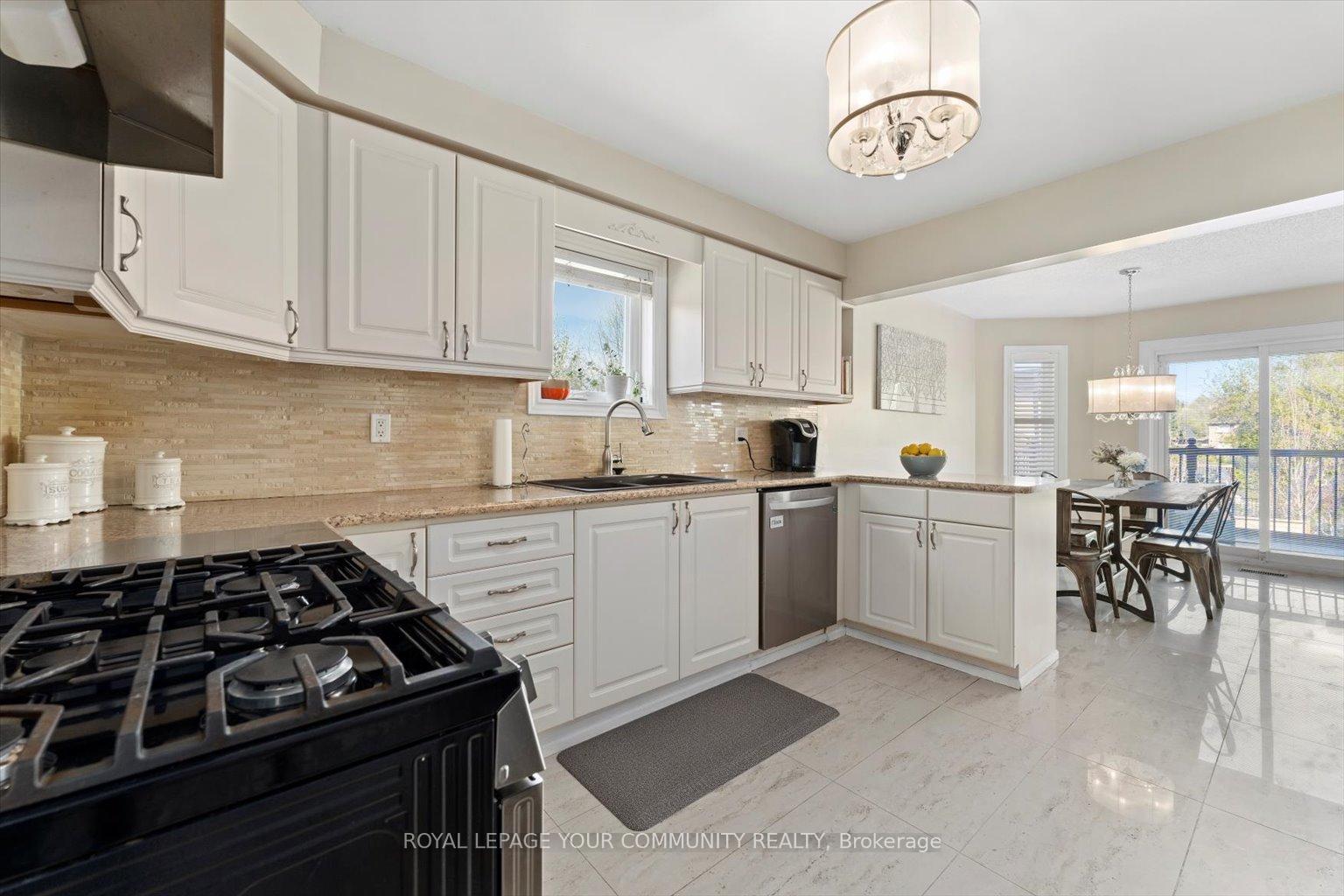 Photo 14 of 13 Sunkist Valley Road, Caledon, Bolton East — HOMEH
