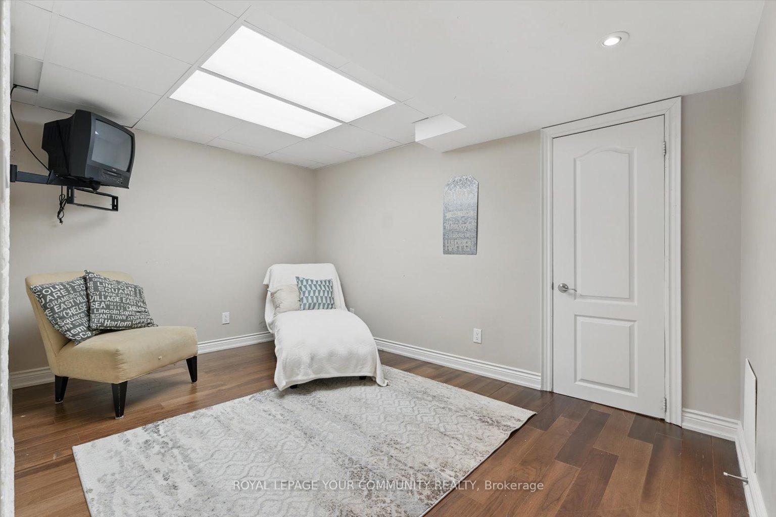 Photo 33 of 13 Sunkist Valley Road, Caledon, Bolton East — HOMEH