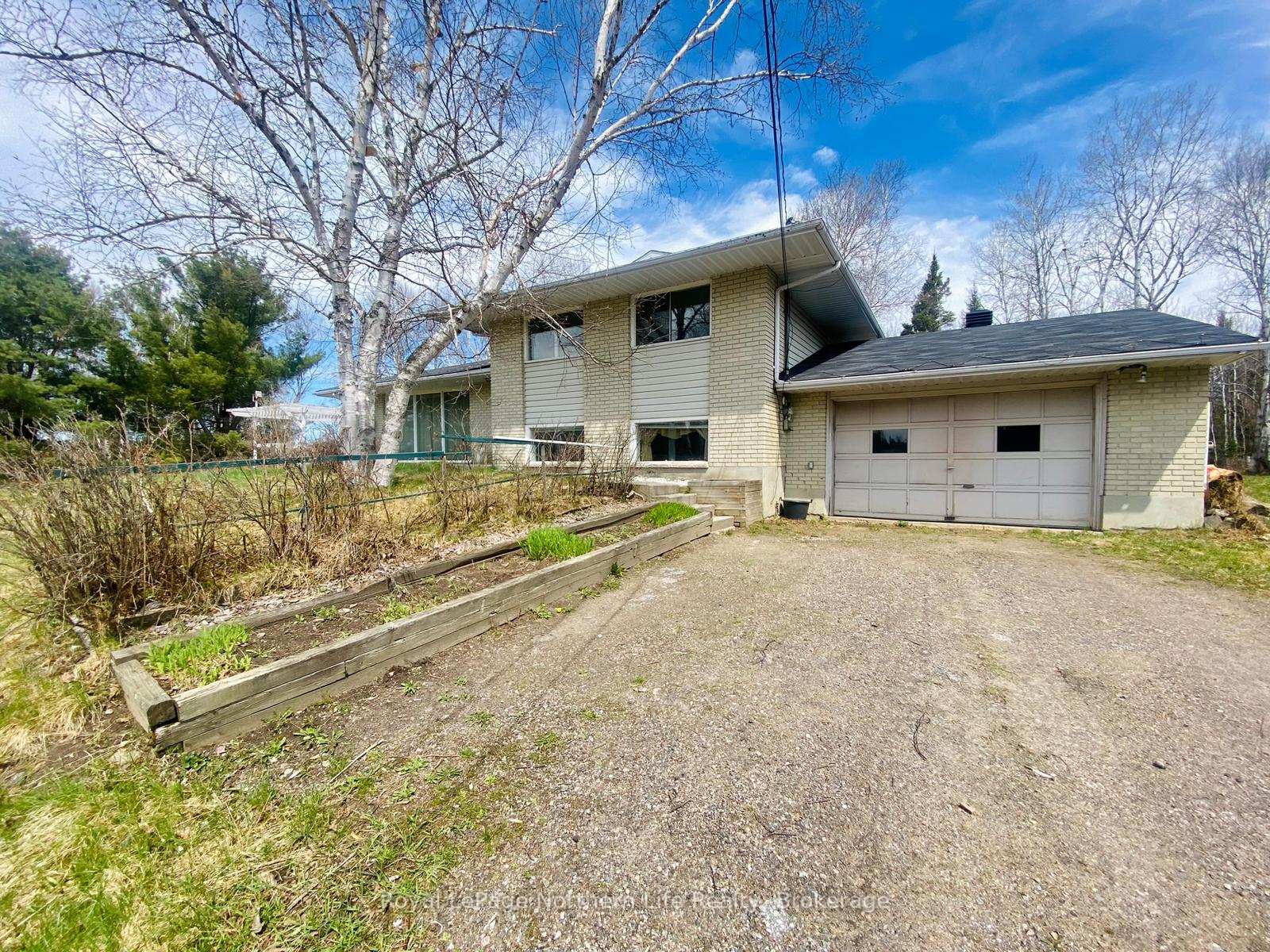 Photo 2 of 398 Voyer Road, East Ferris — HOMEH