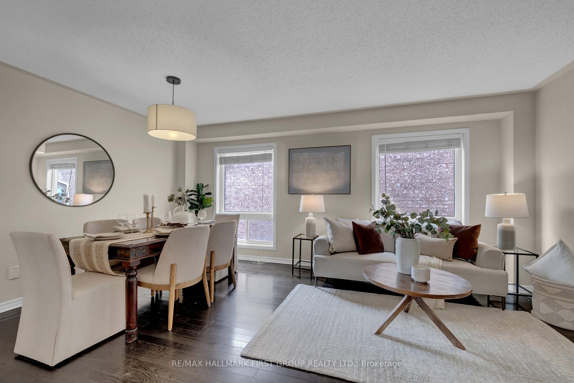 Photo 9 of 1688 Whitestone Drive, Oshawa, Samac — HOMEH