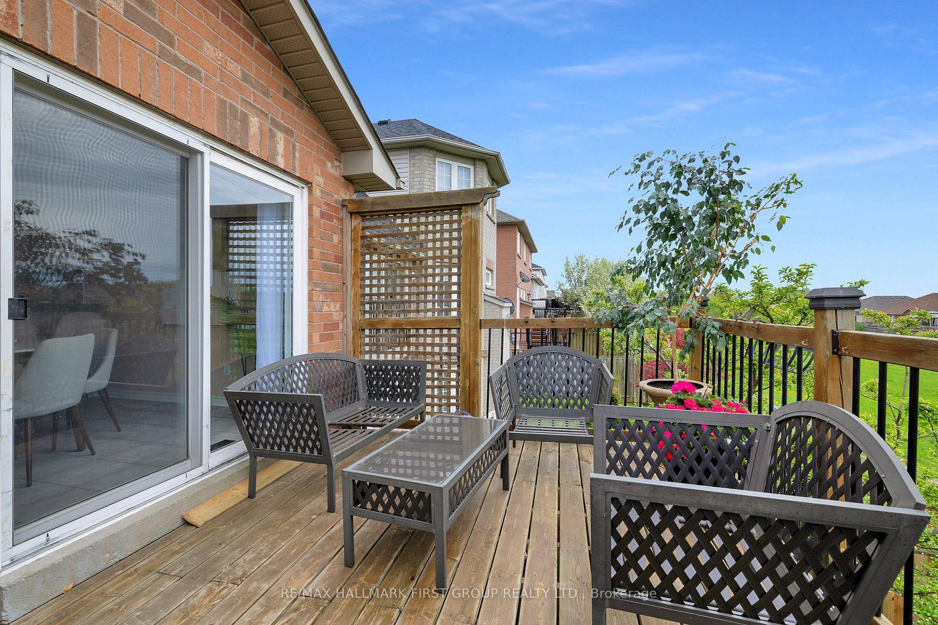 Photo 27 of 1688 Whitestone Drive, Oshawa, Samac — HOMEH