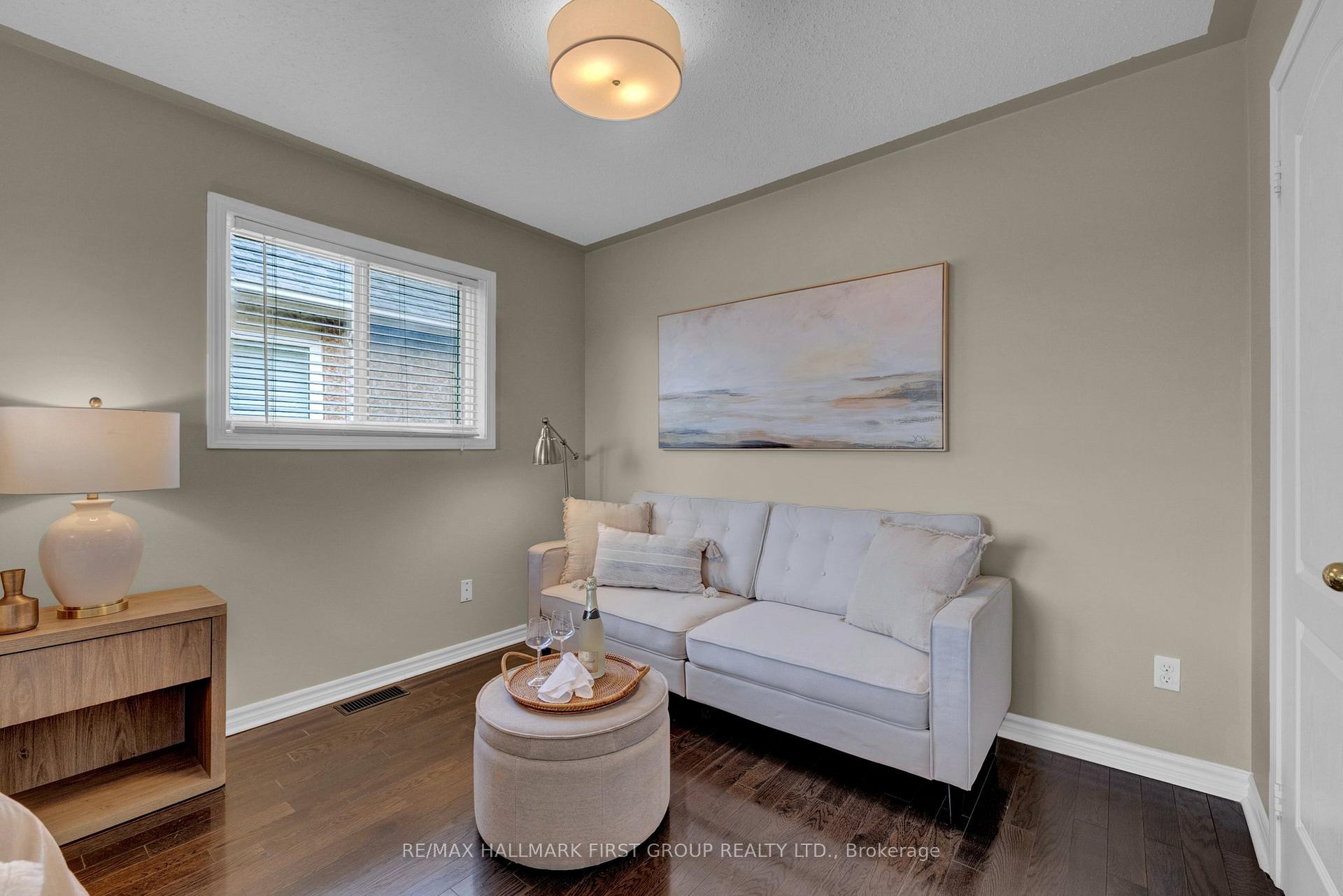 Photo 21 of 1688 Whitestone Drive, Oshawa, Samac — HOMEH