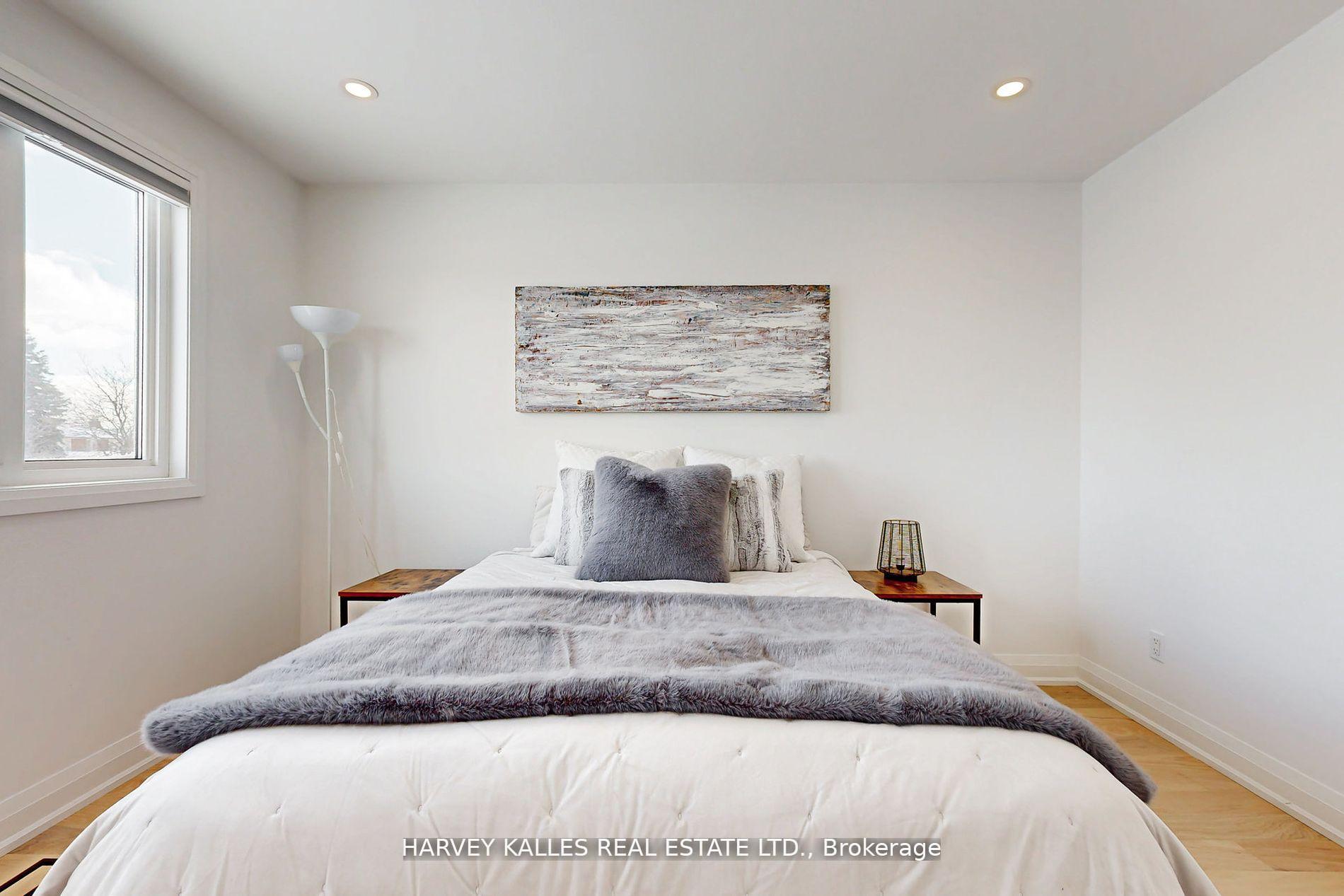 Photo 35 of 413 Belview Avenue, Vaughan, East Woodbridge — HOMEH