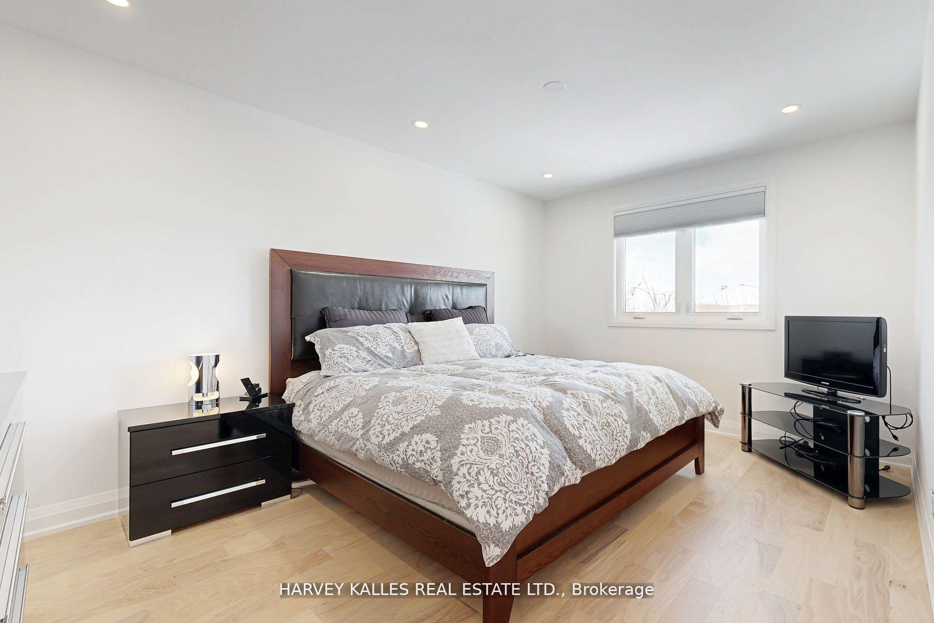 Photo 38 of 413 Belview Avenue, Vaughan, East Woodbridge — HOMEH