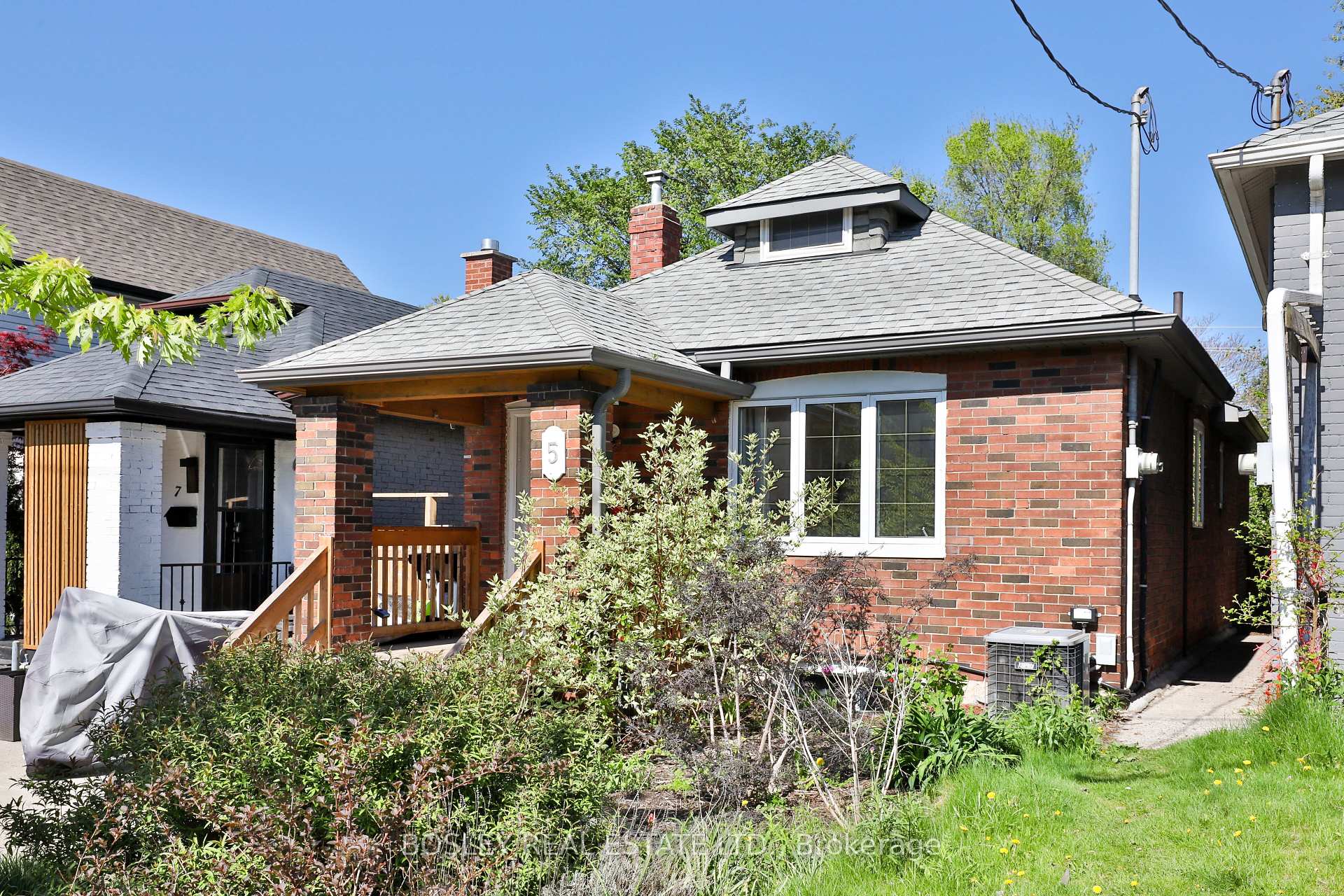 Photo 1 of 5 Coleridge Avenue, Toronto, Woodbine-Lumsden — HOMEH