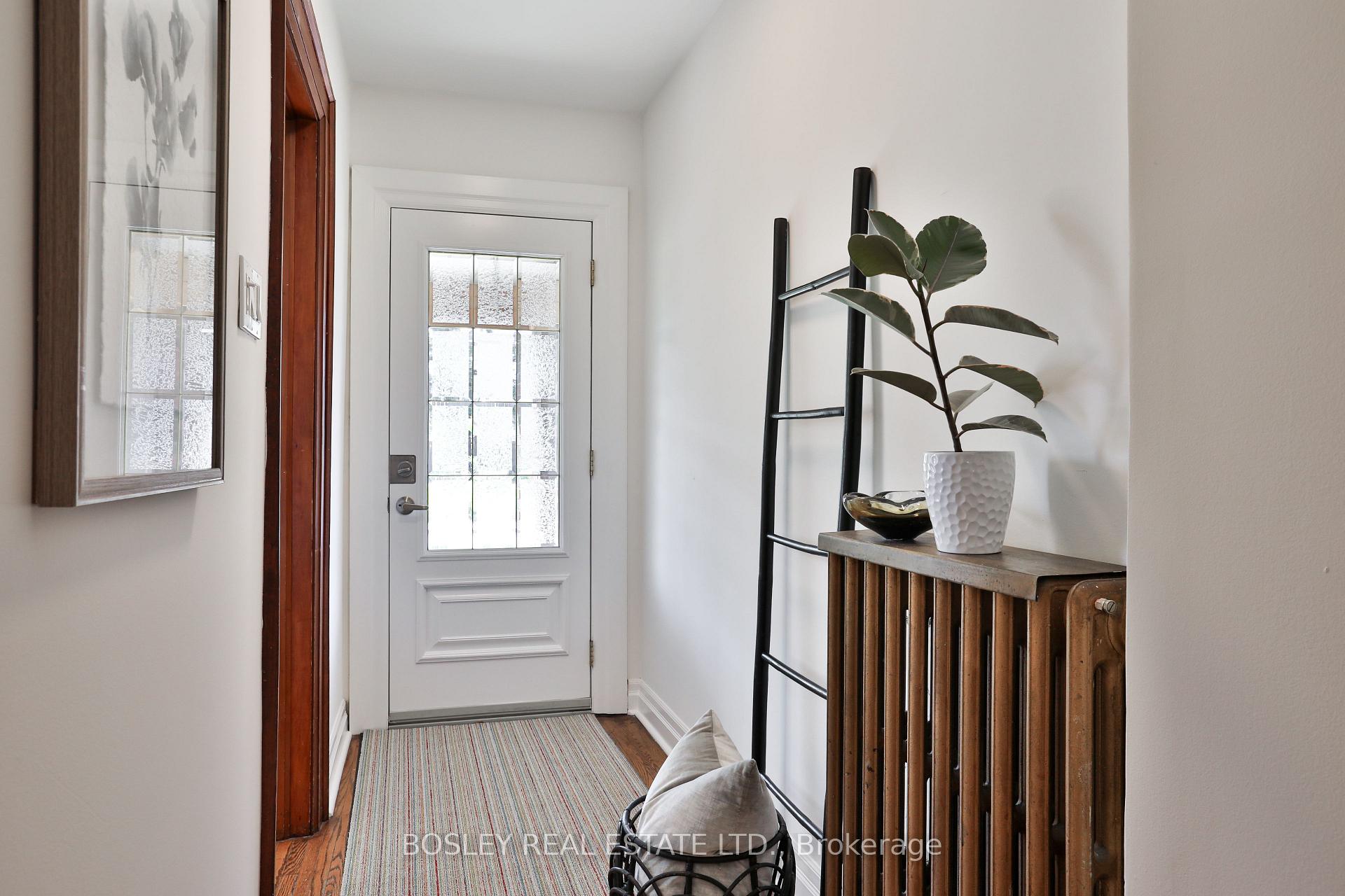 Photo 8 of 5 Coleridge Avenue, Toronto, Woodbine-Lumsden — HOMEH