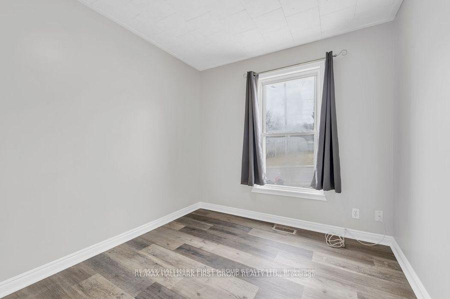 Photo 12 of 146 First Street, Deseronto, Deseronto (Town) — HOMEH