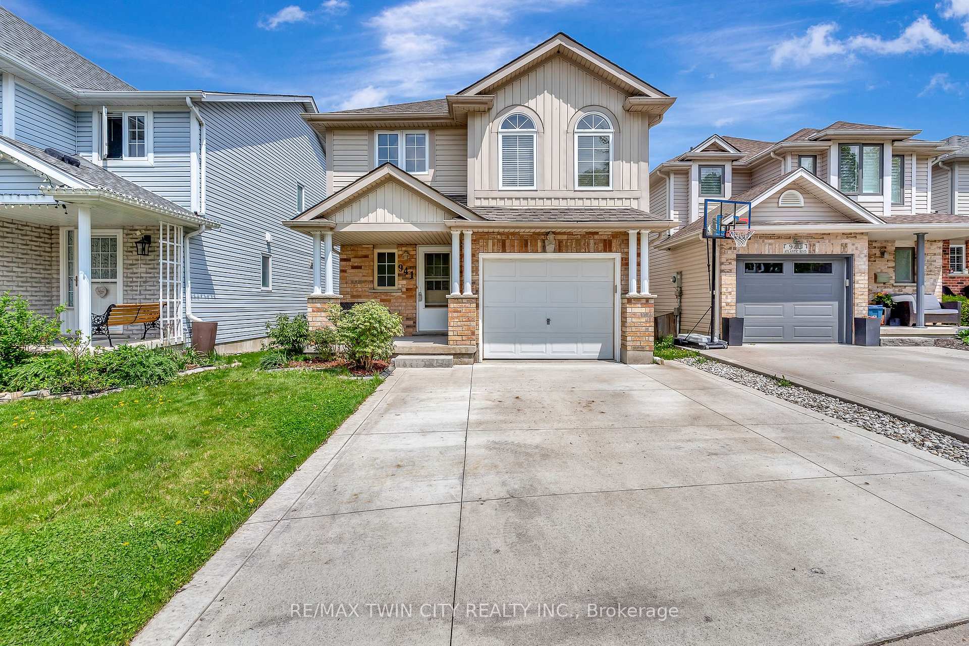 Photo 1 of 941 Atlantic Boulevard, Waterloo — HOMEH