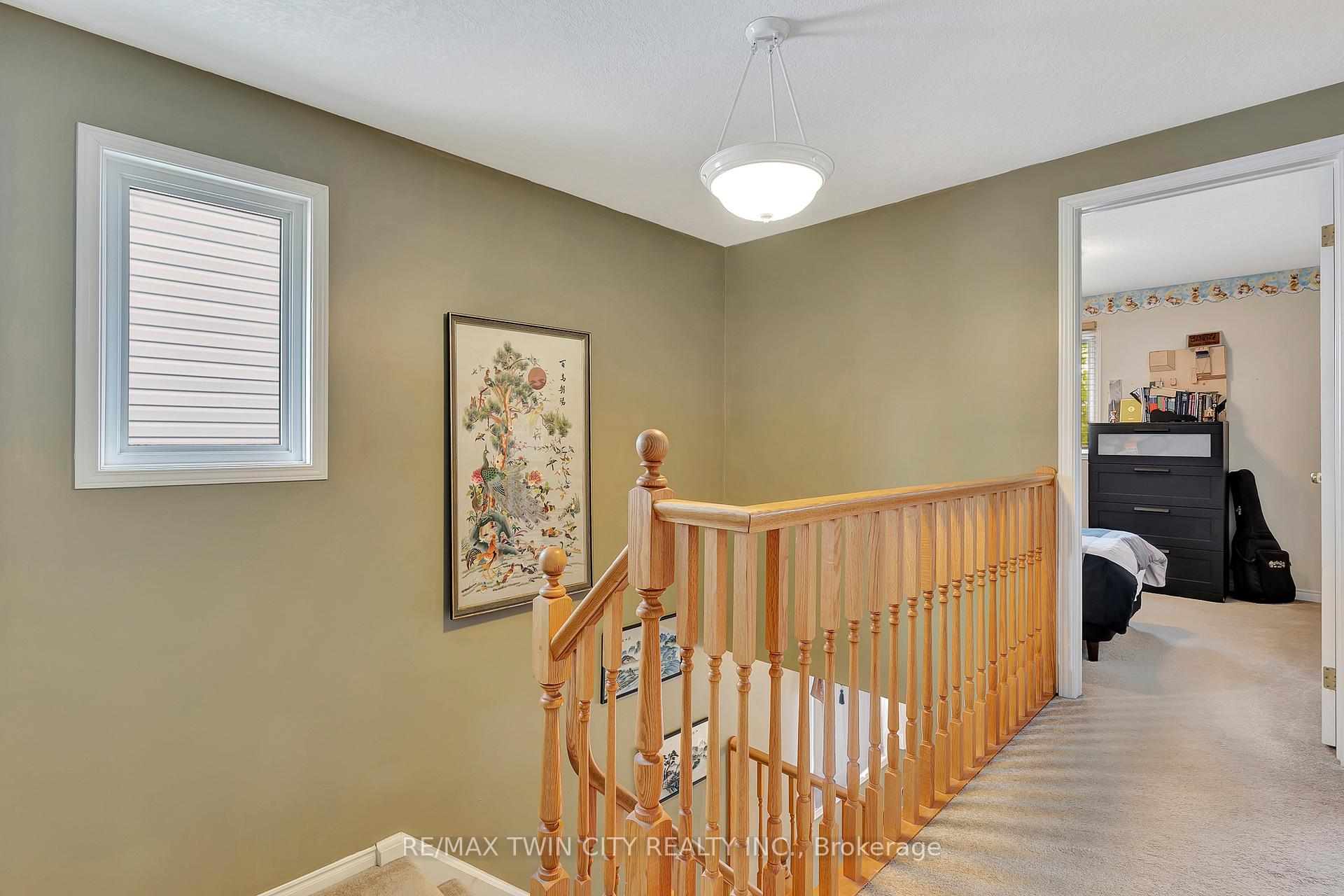 Photo 16 of 941 Atlantic Boulevard, Waterloo — HOMEH