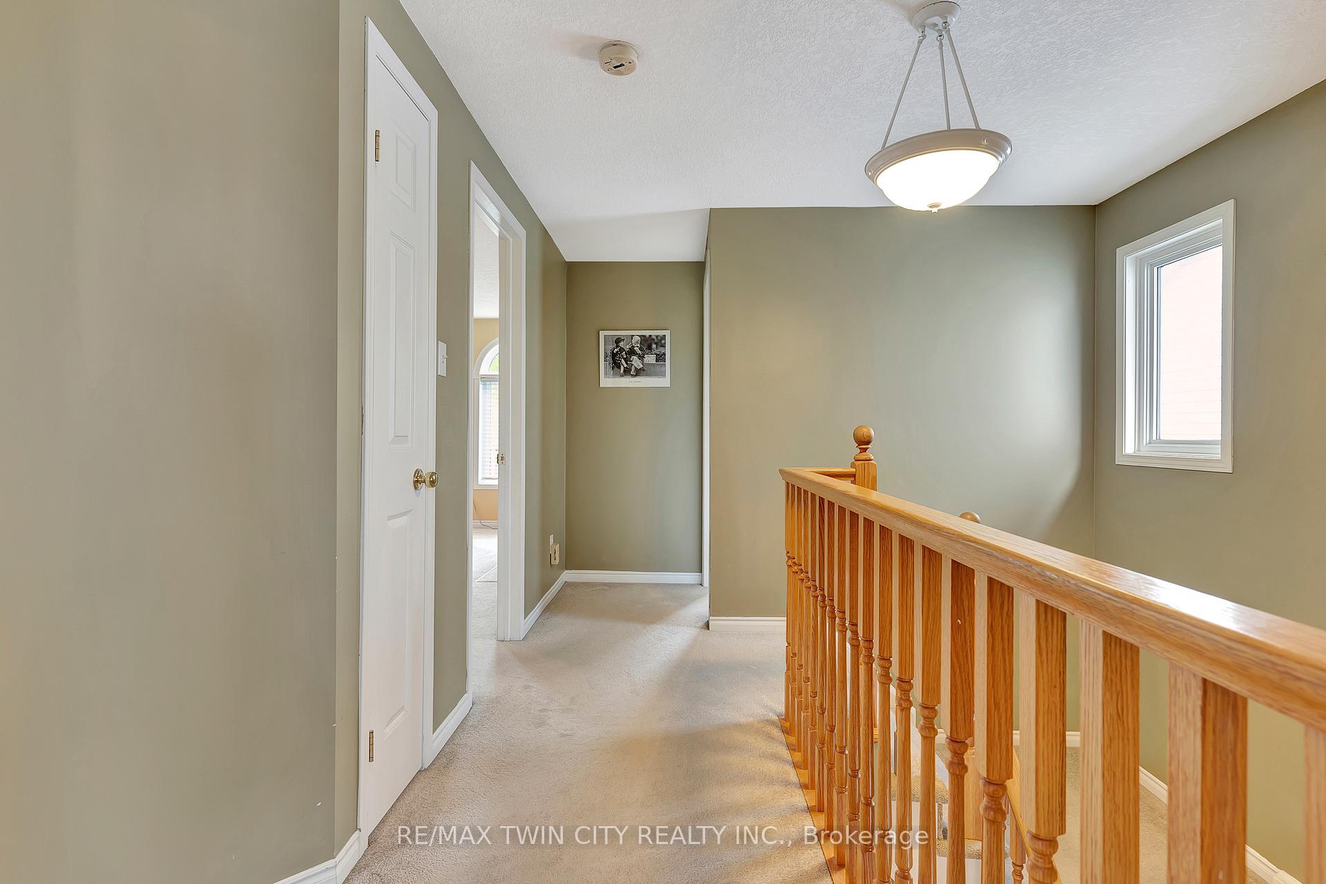 Photo 9 of 941 Atlantic Boulevard, Waterloo — HOMEH