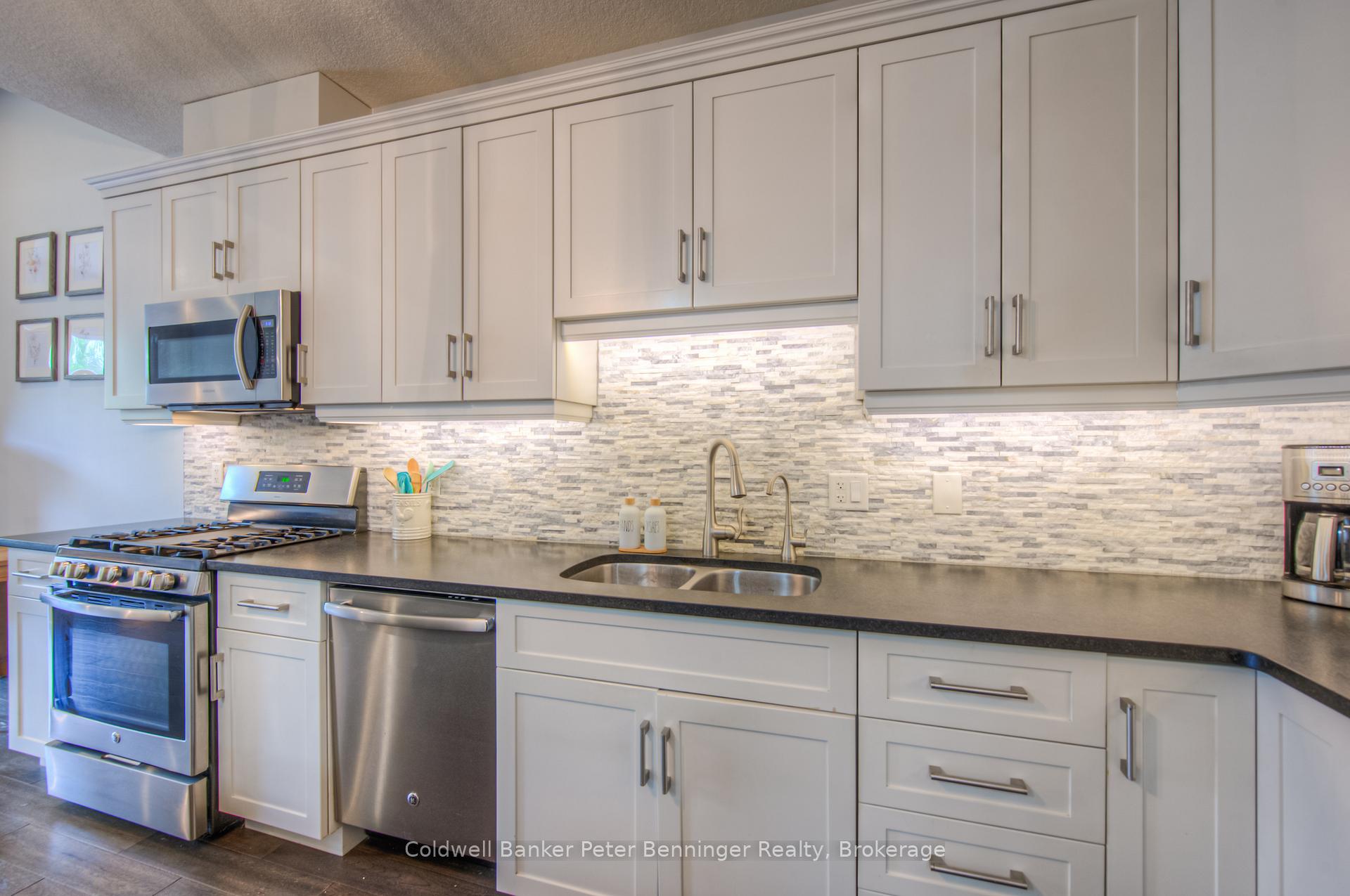 Photo 12 of 19A Riverside Drive E, Woolwich — HOMEH
