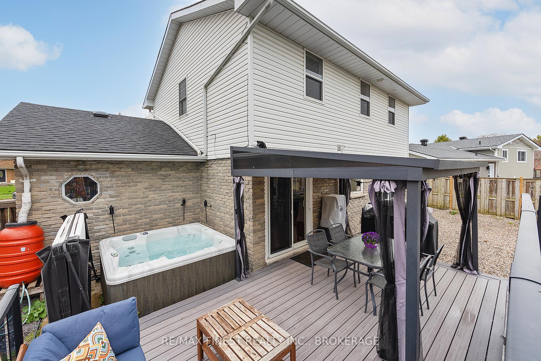 Photo 34 of 1067 Hudson Drive, Kingston, South of Taylor-Kidd Blvd — HOMEH