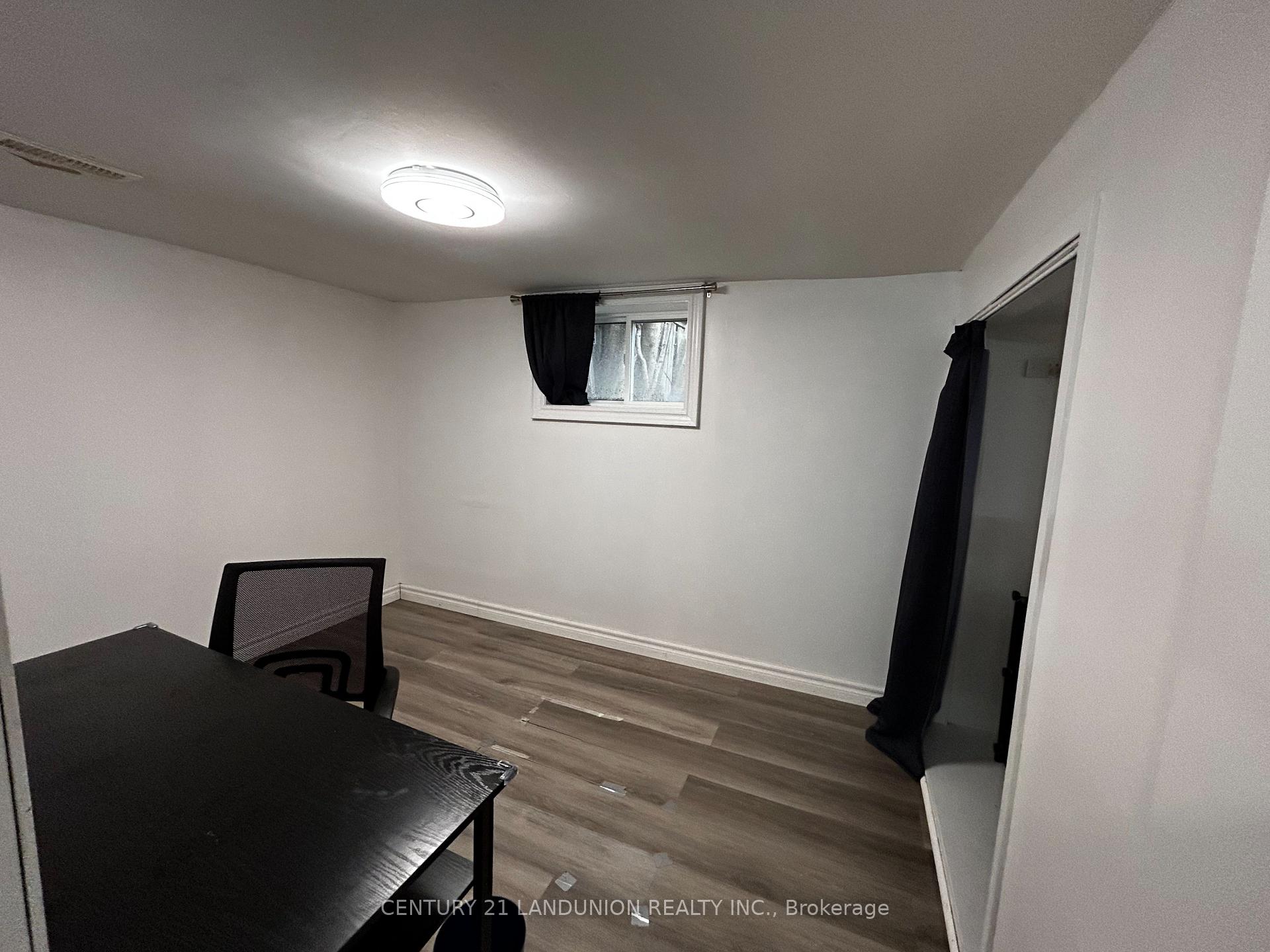 Photo 45 of 46 Arnold Street, Hamilton, Westdale — HOMEH