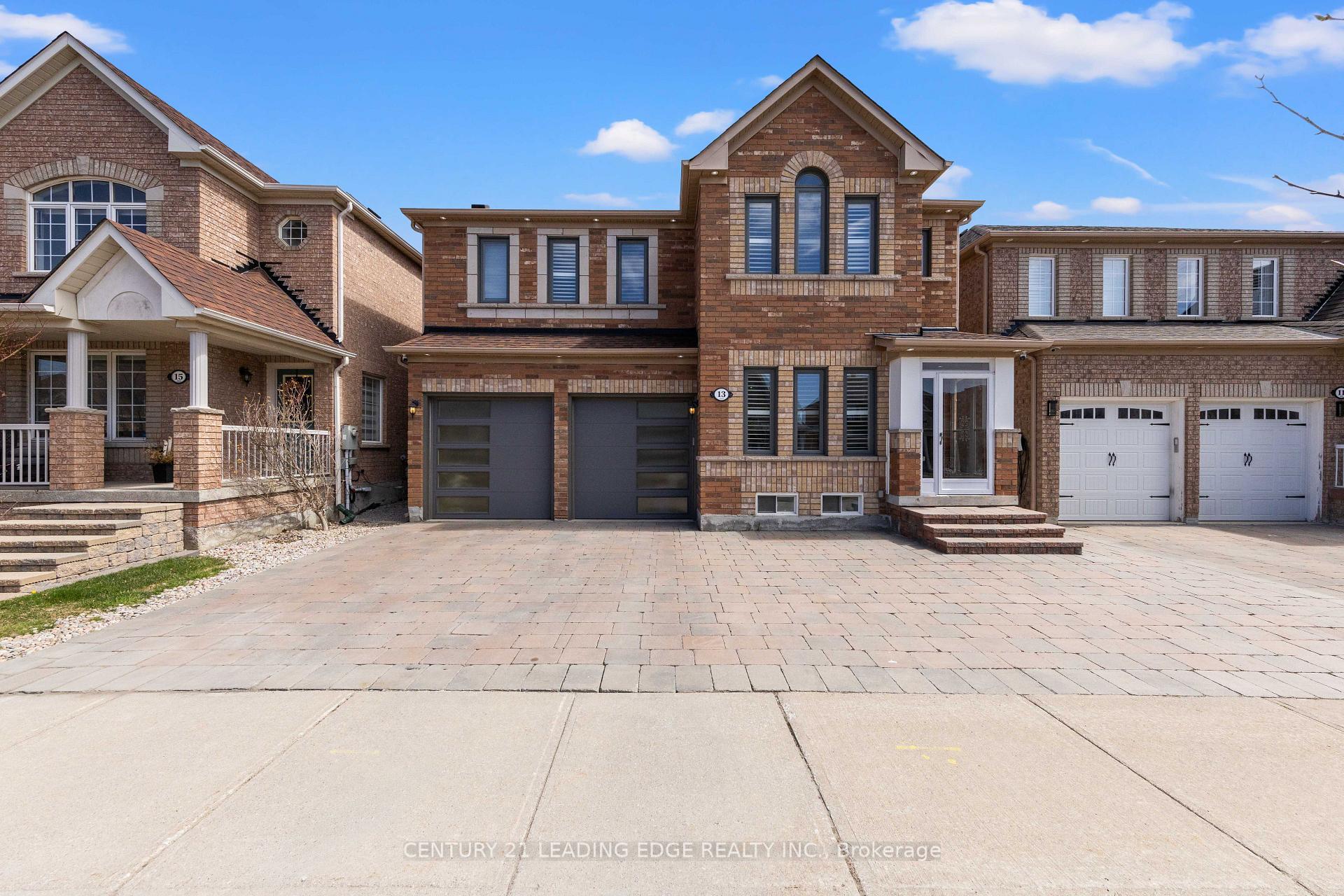 Photo 7 of 13 William Grant Road, Markham, Greensborough — HOMEH