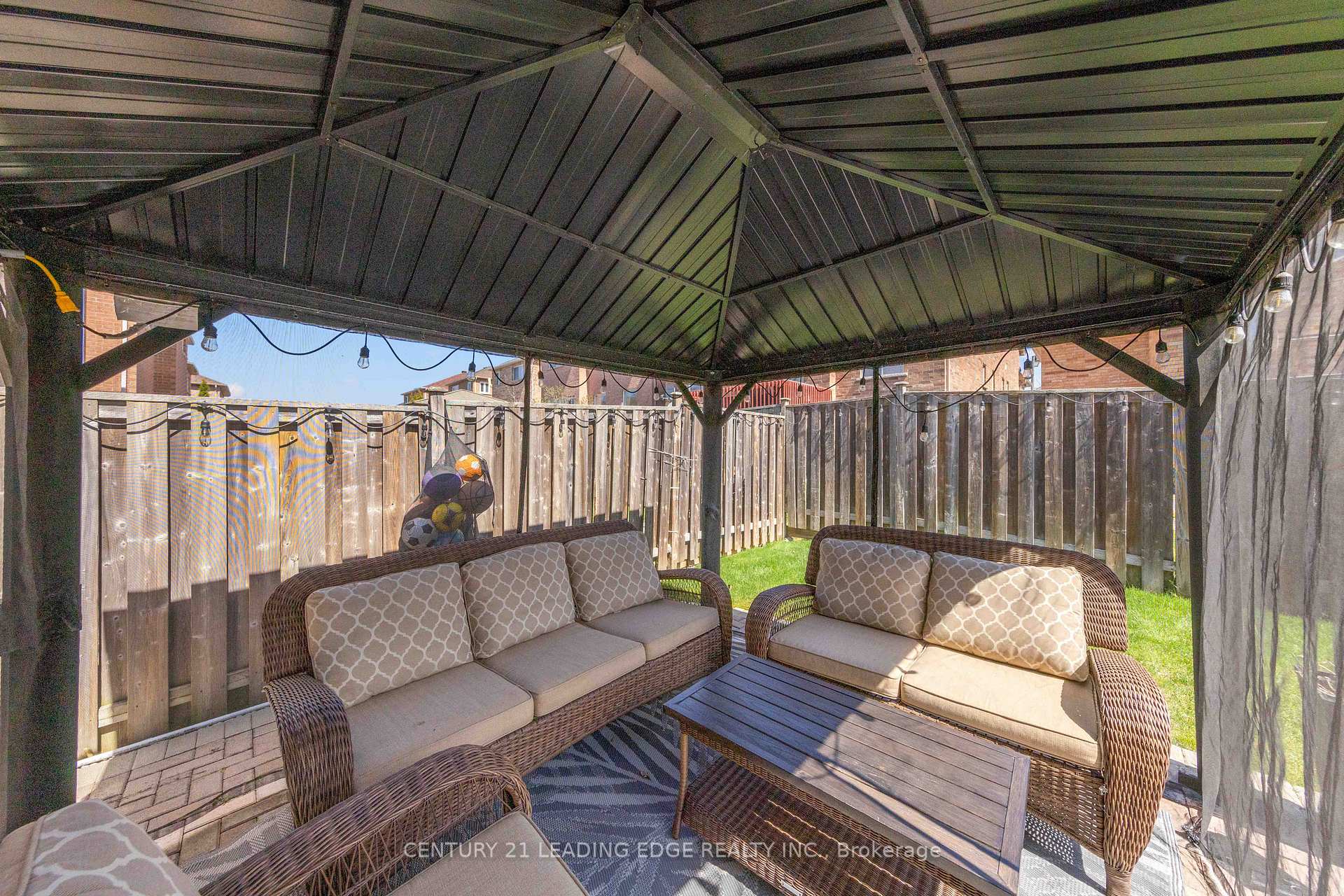 Photo 40 of 13 William Grant Road, Markham, Greensborough — HOMEH