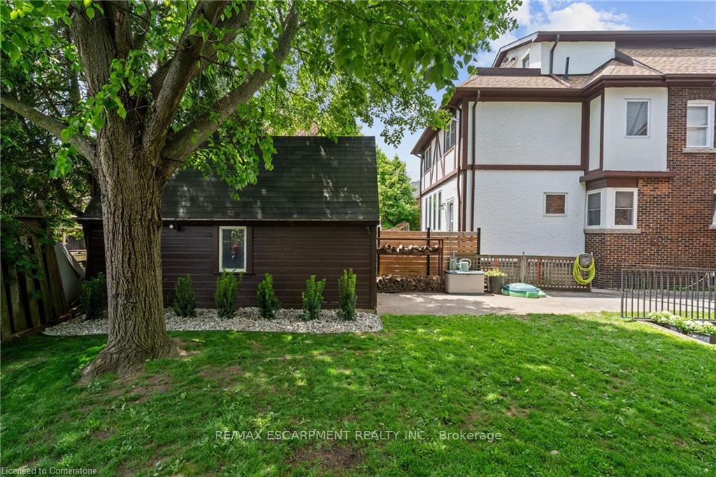 Photo 41 of 206 Dromore Crescent, Hamilton, Westdale — HOMEH