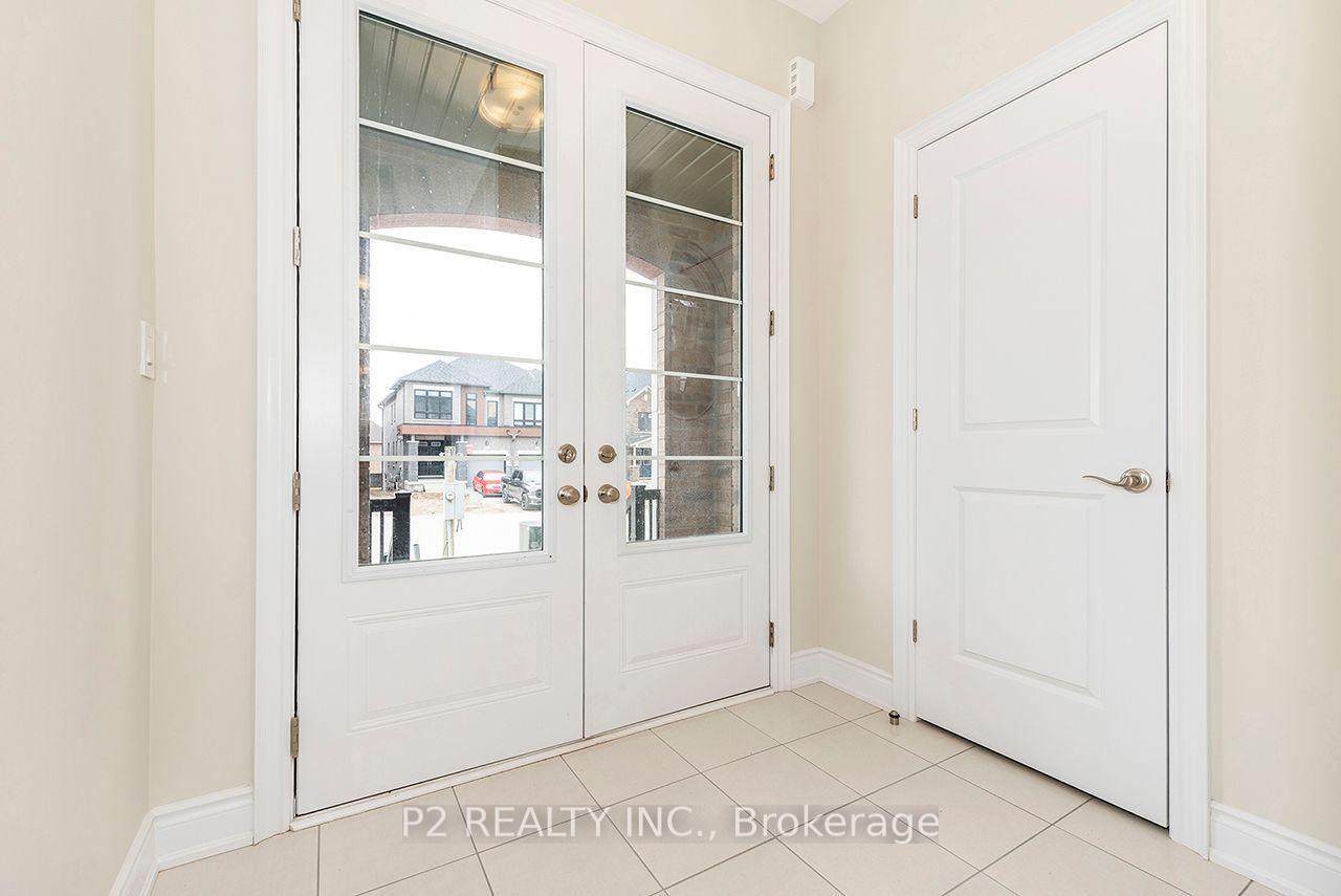 Photo 4 of 101 Bearberry Road, Springwater, Midhurst — HOMEH