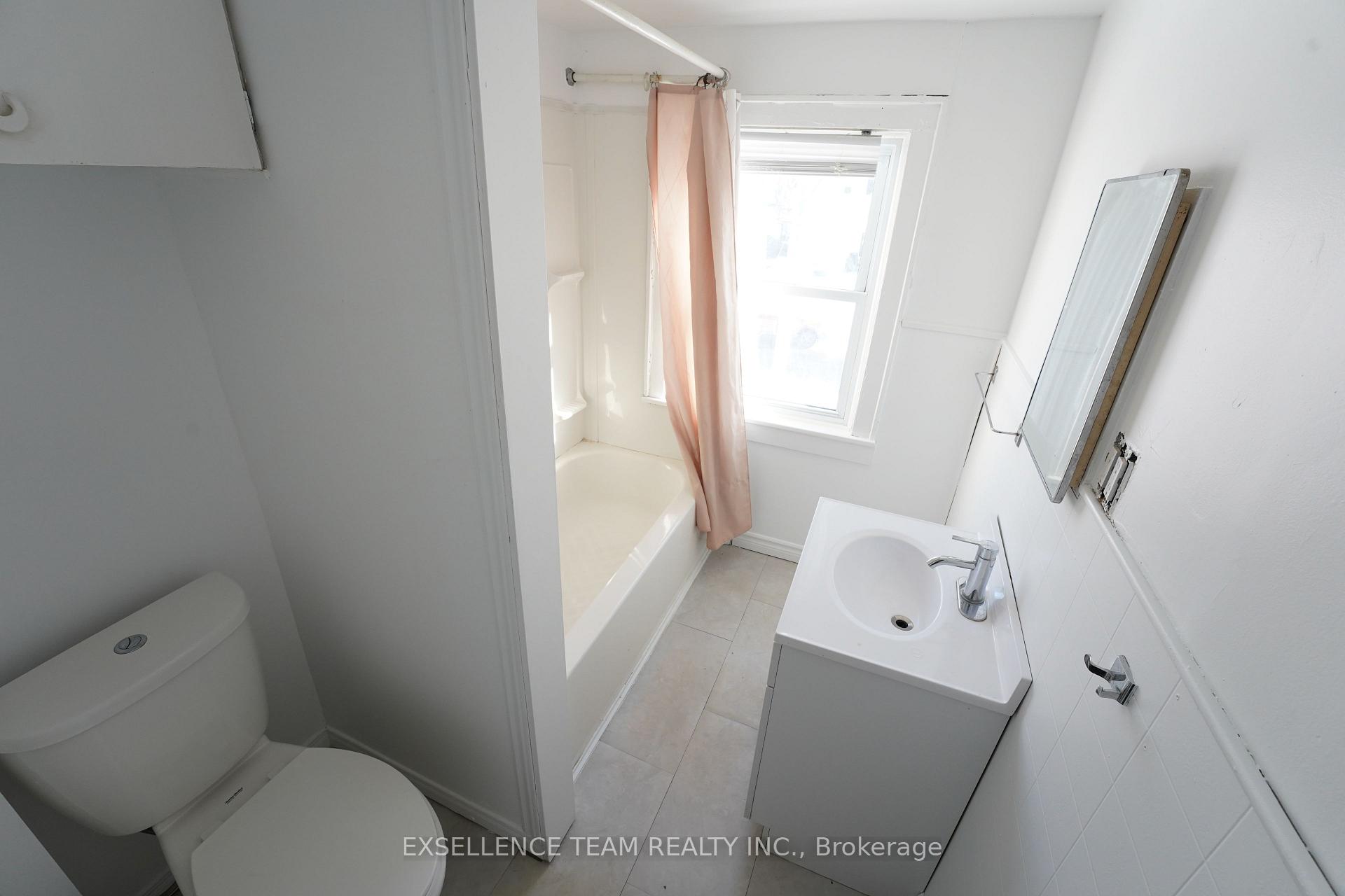 Photo 14 of 1022 First Street E, Cornwall — HOMEH