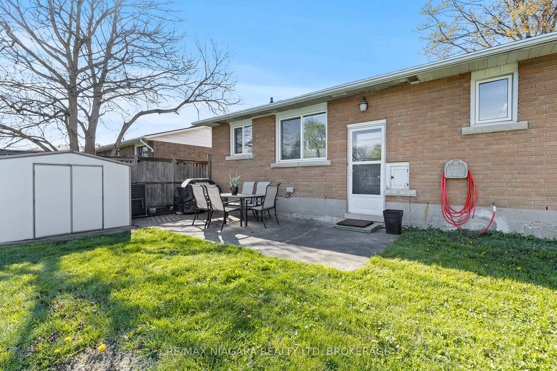Photo 35 of 234 Lakeshore Road, St. Catharines, Vine/Linwell — HOMEH