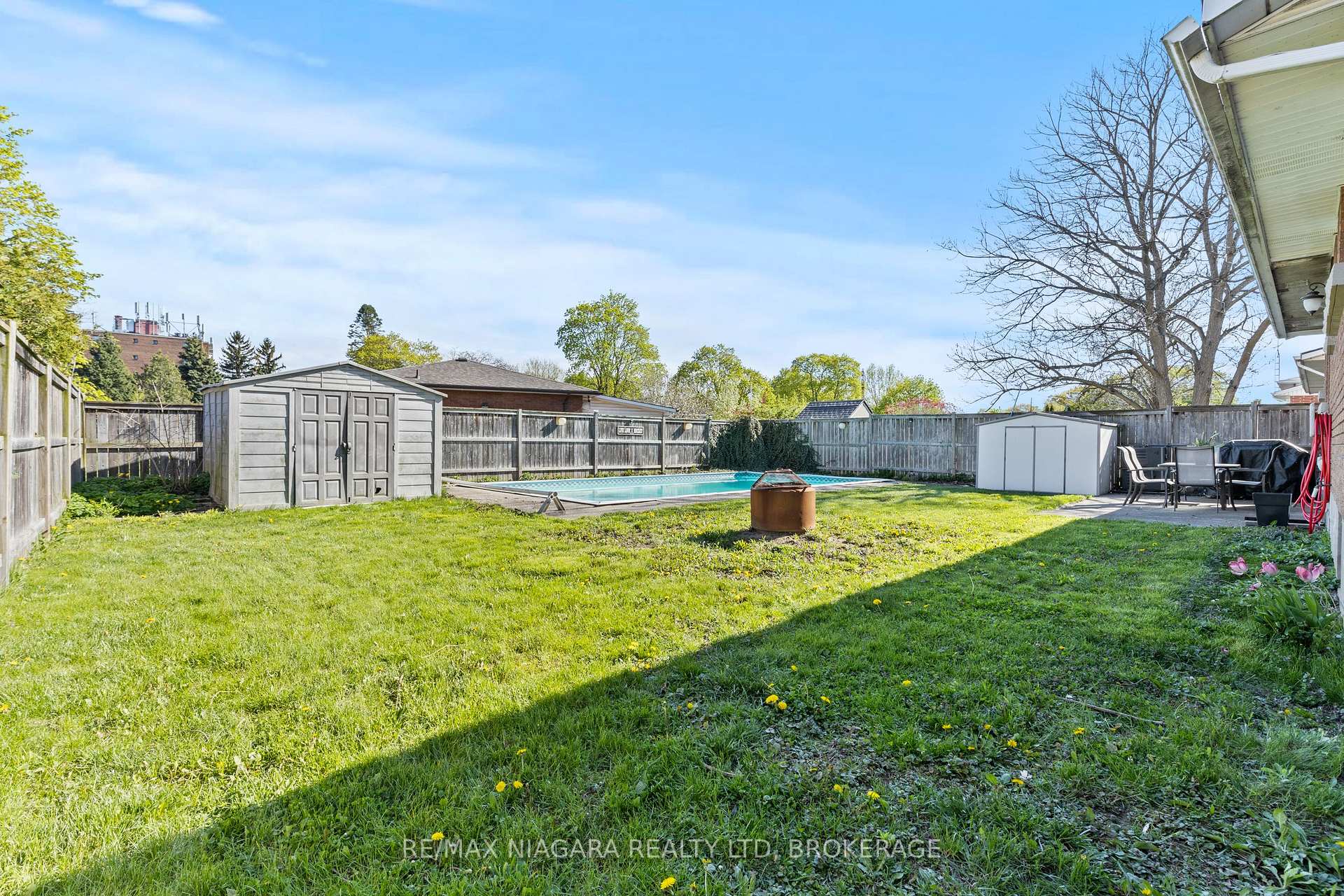Photo 19 of 234 Lakeshore Road, St. Catharines, Vine/Linwell — HOMEH