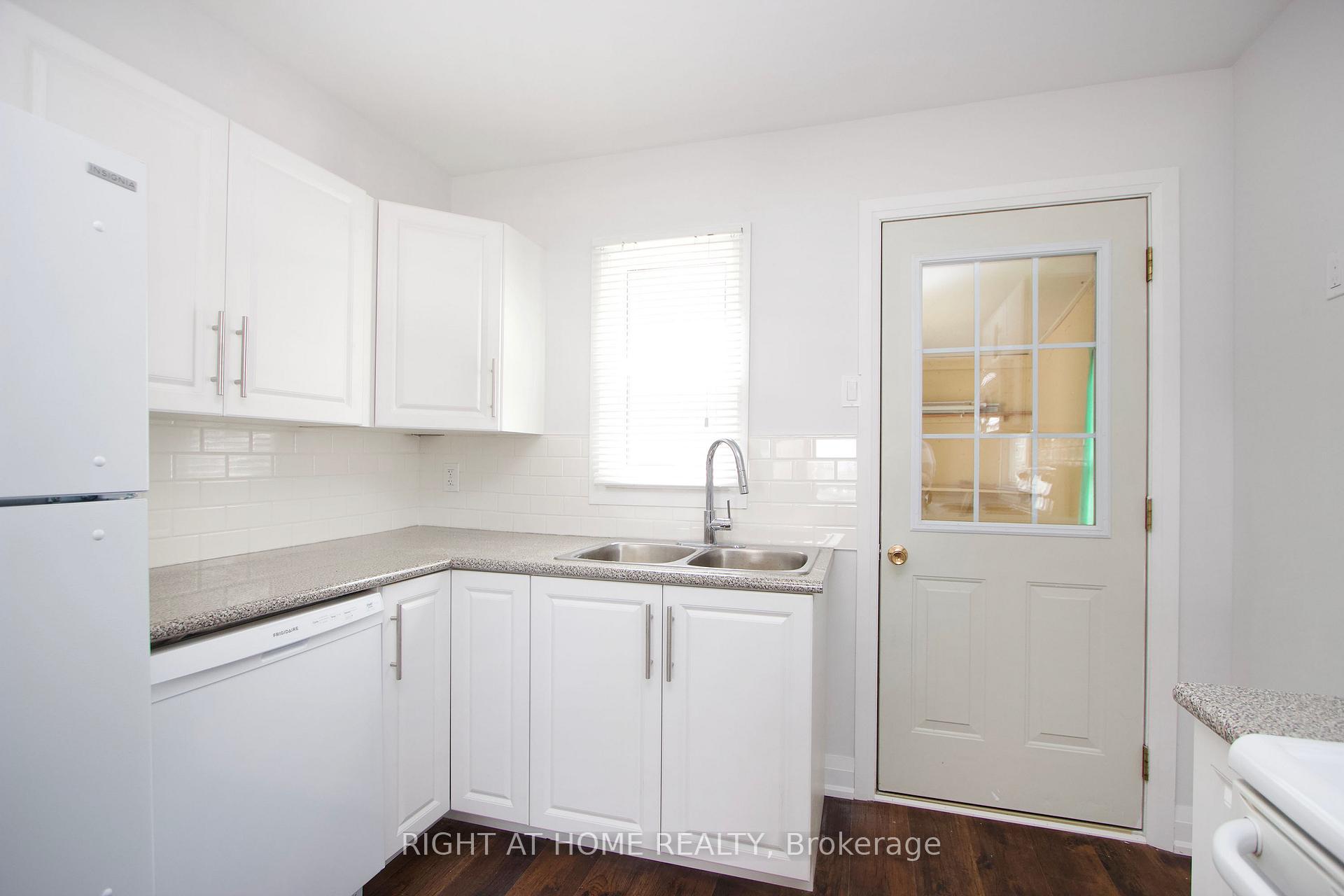 Photo 9 of 262 Drew Street, Oshawa, Central — HOMEH