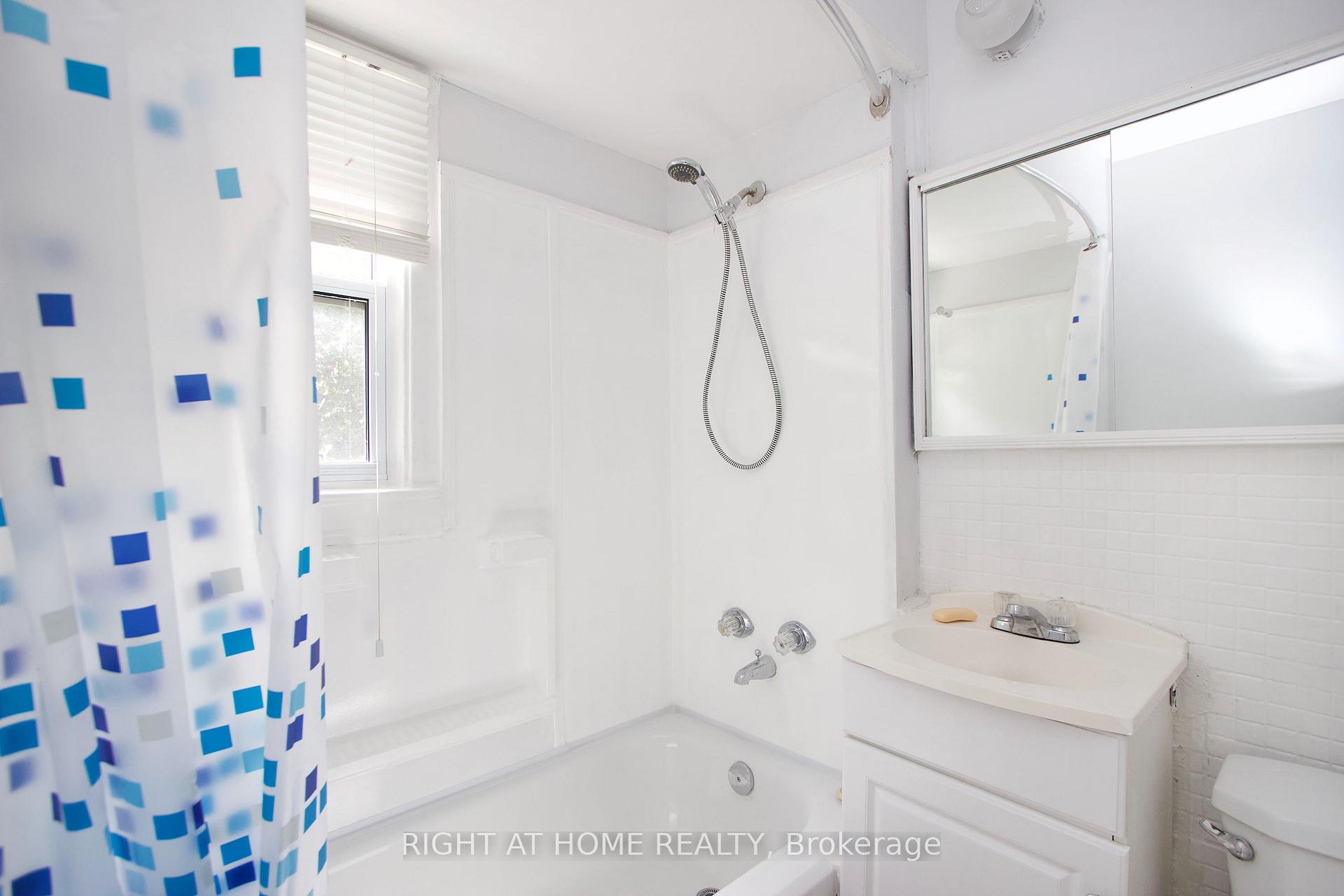 Photo 16 of 262 Drew Street, Oshawa, Central — HOMEH