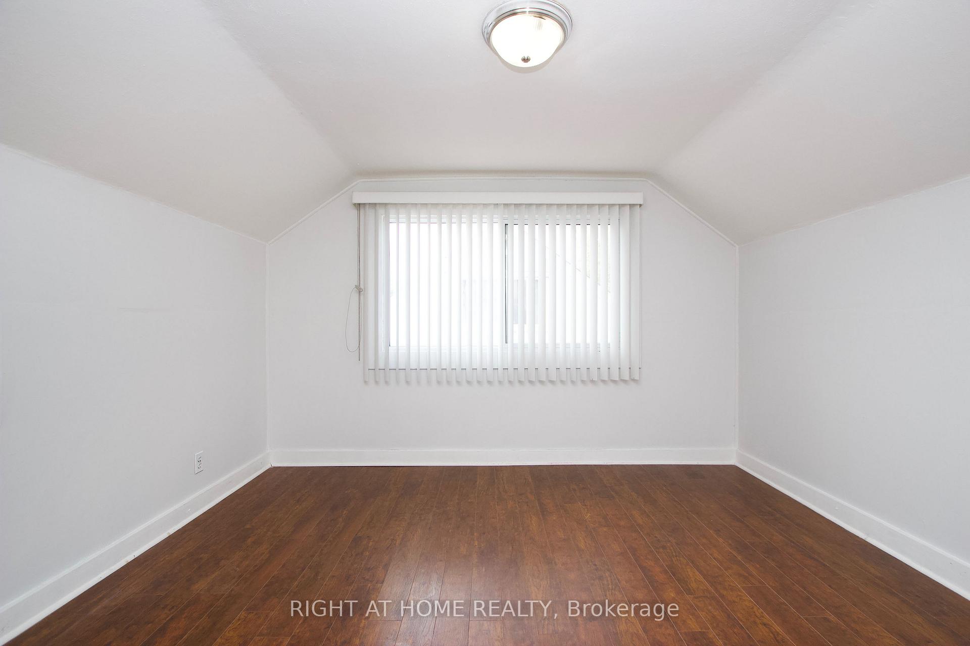 Photo 12 of 262 Drew Street, Oshawa, Central — HOMEH