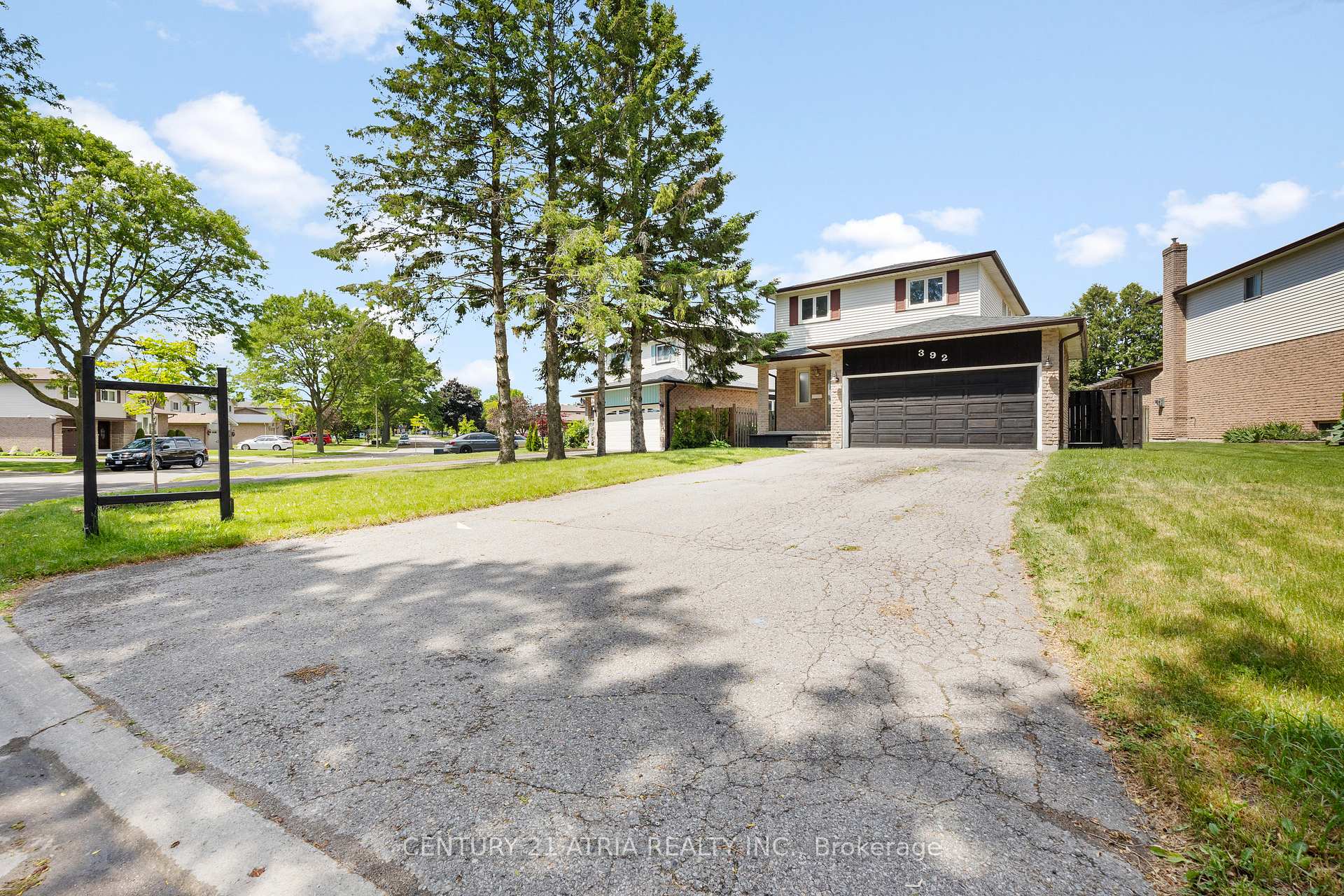 Photo 28 of 392 Gothic Drive, Oshawa, Eastdale — HOMEH