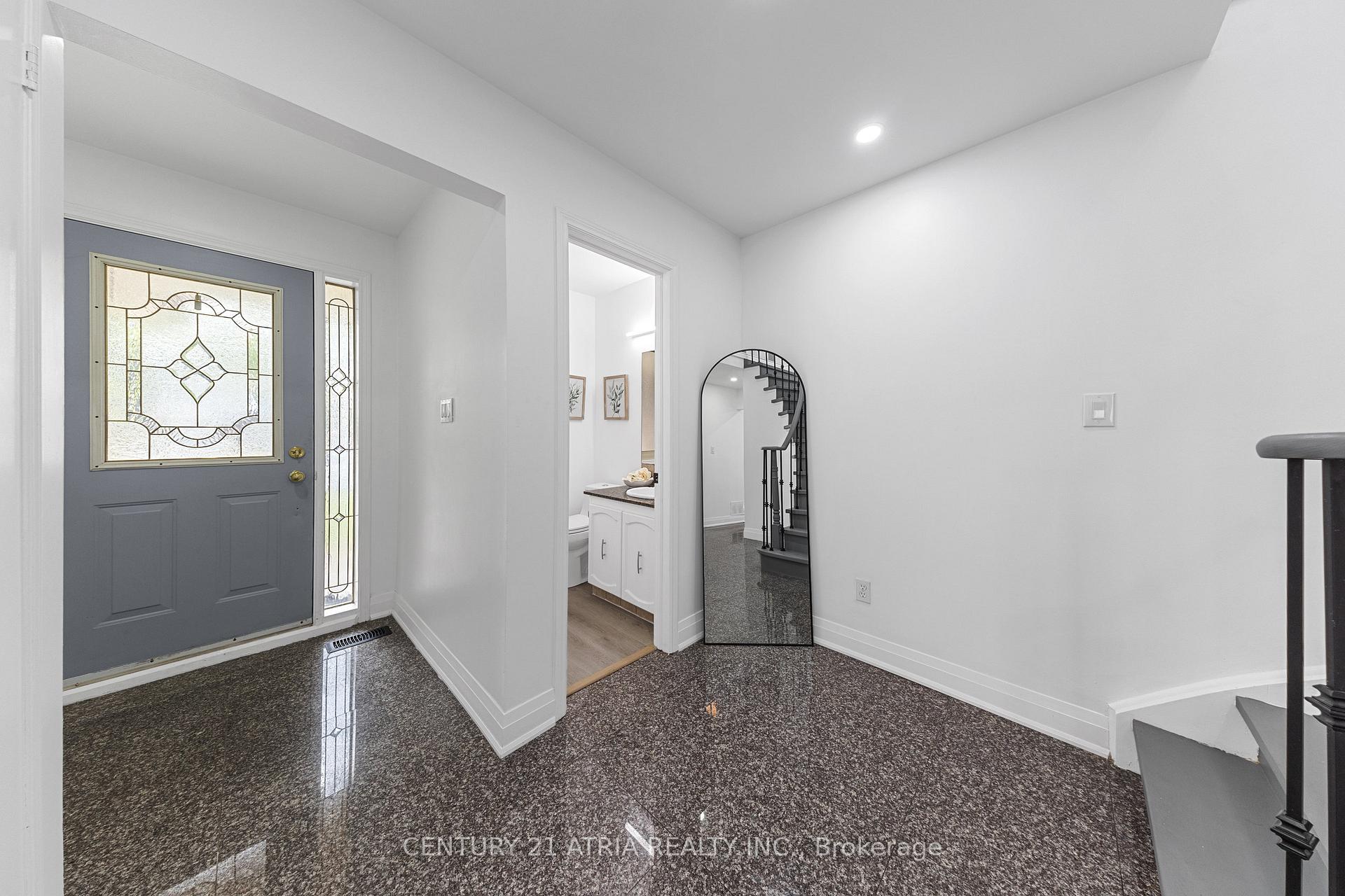 Photo 6 of 392 Gothic Drive, Oshawa, Eastdale — HOMEH