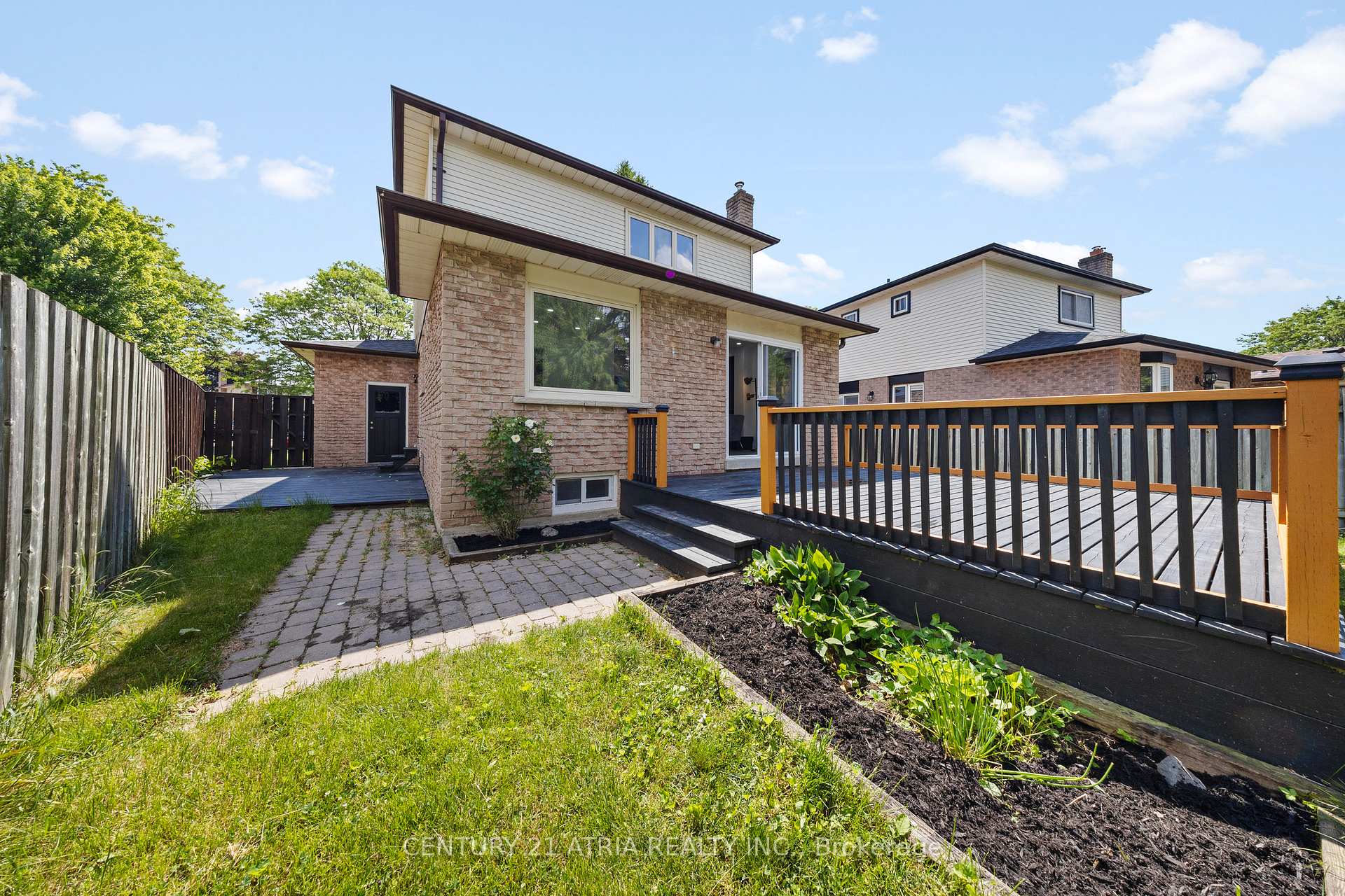Photo 34 of 392 Gothic Drive, Oshawa, Eastdale — HOMEH